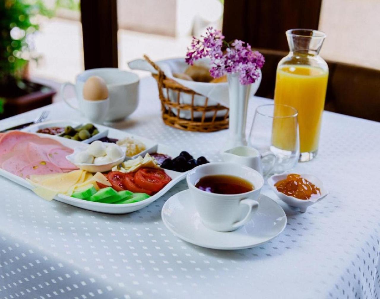 Royal Antique Boutique Hotel