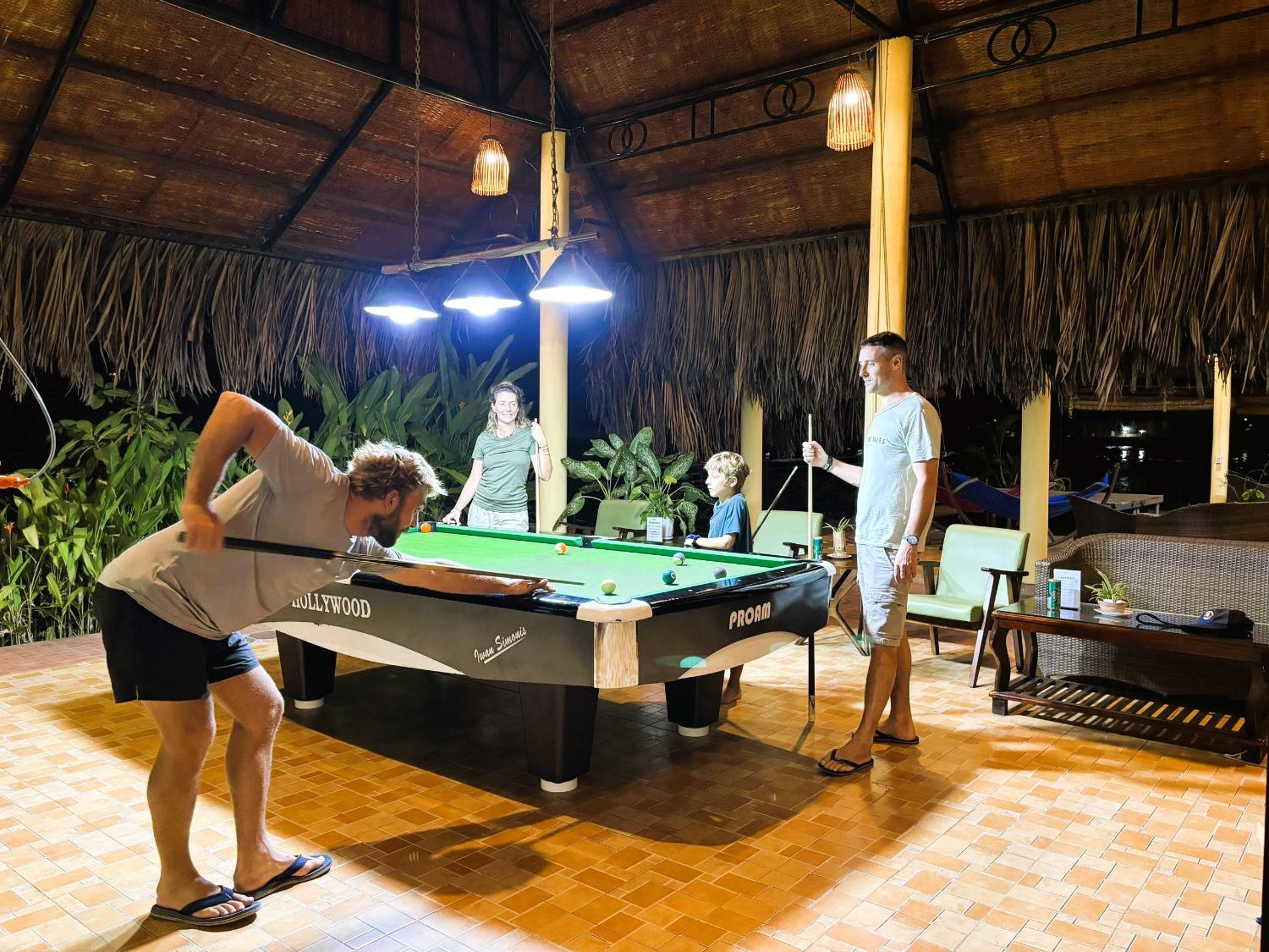 Mango Home Riverside Eco - Resort