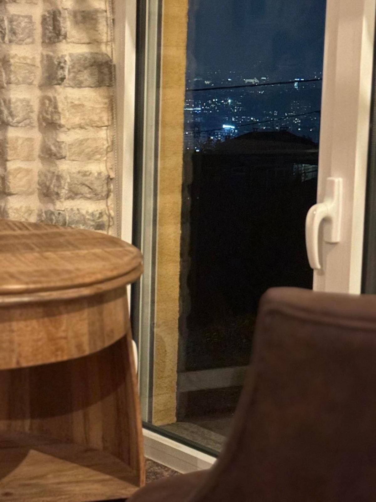 Villa Boyana City & Relax with Hot Jacuzzi and Sauna by BookVillaBG