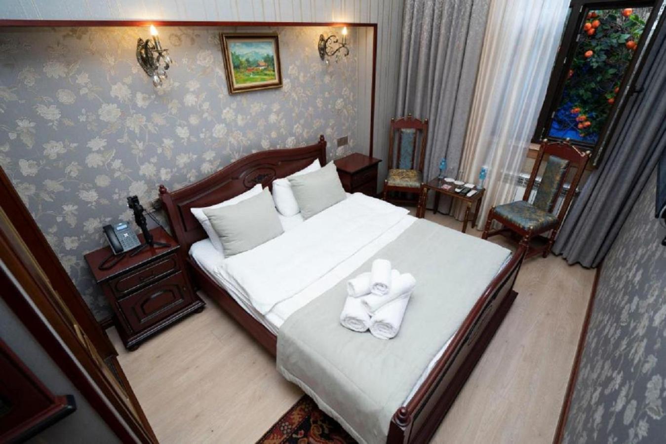 Royal Antique Boutique Hotel