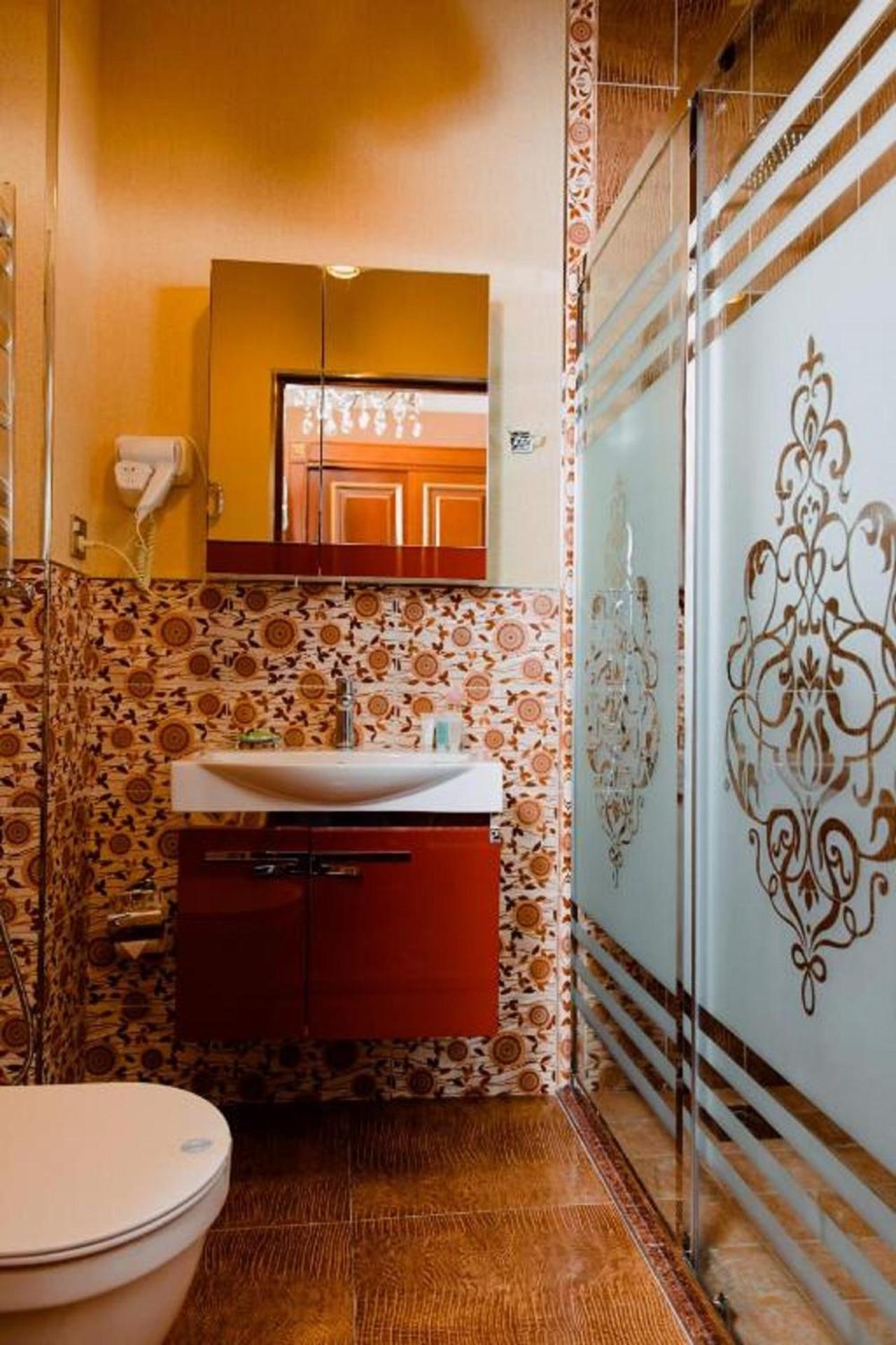 Royal Antique Boutique Hotel