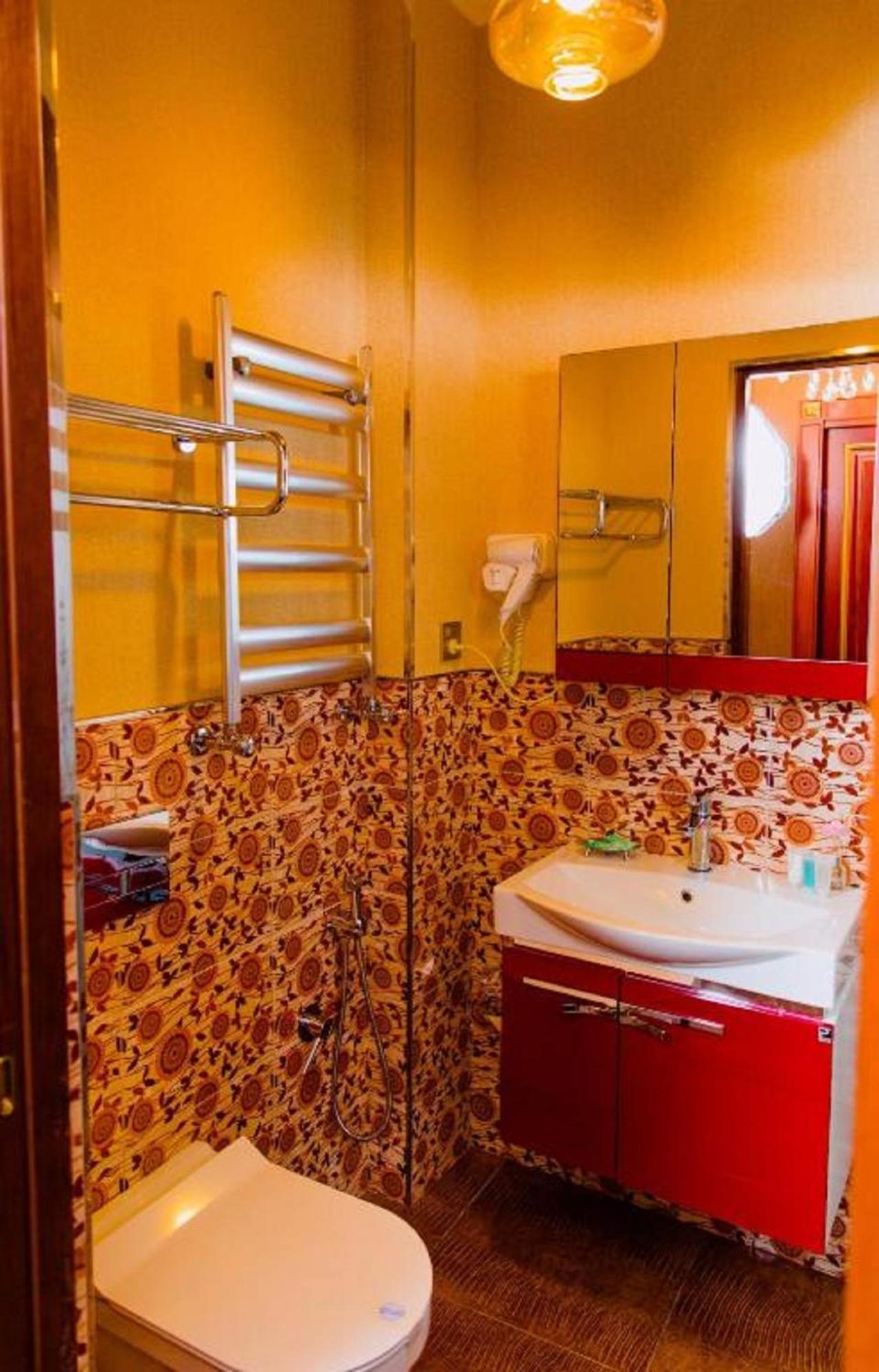 Royal Antique Boutique Hotel