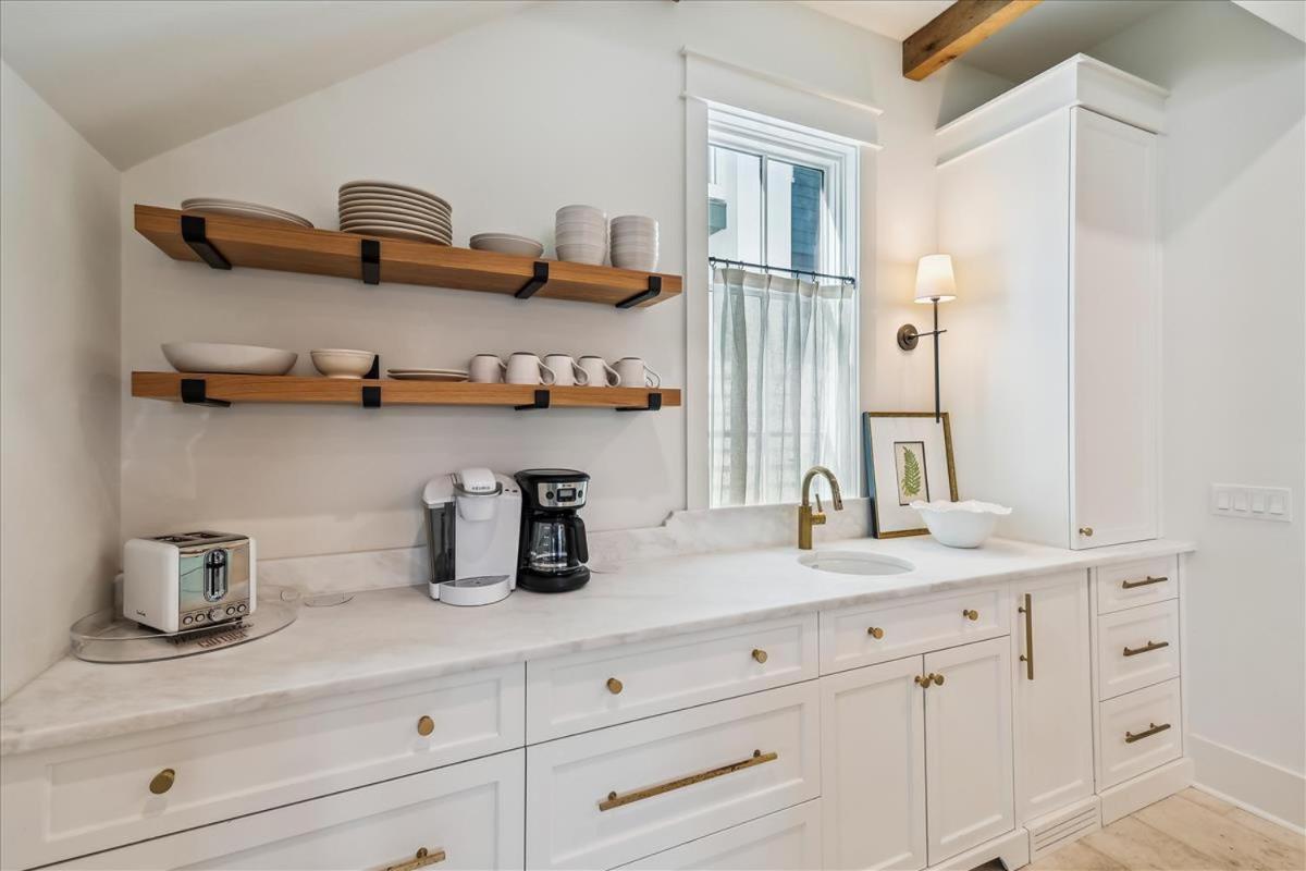 Magnolia Cottage and Carriage by 30A Escapes