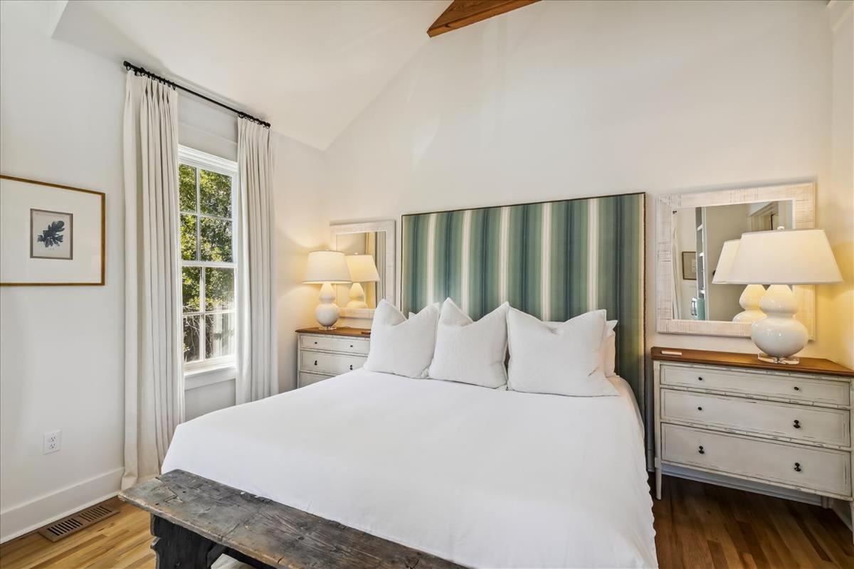 Magnolia Cottage and Carriage by 30A Escapes