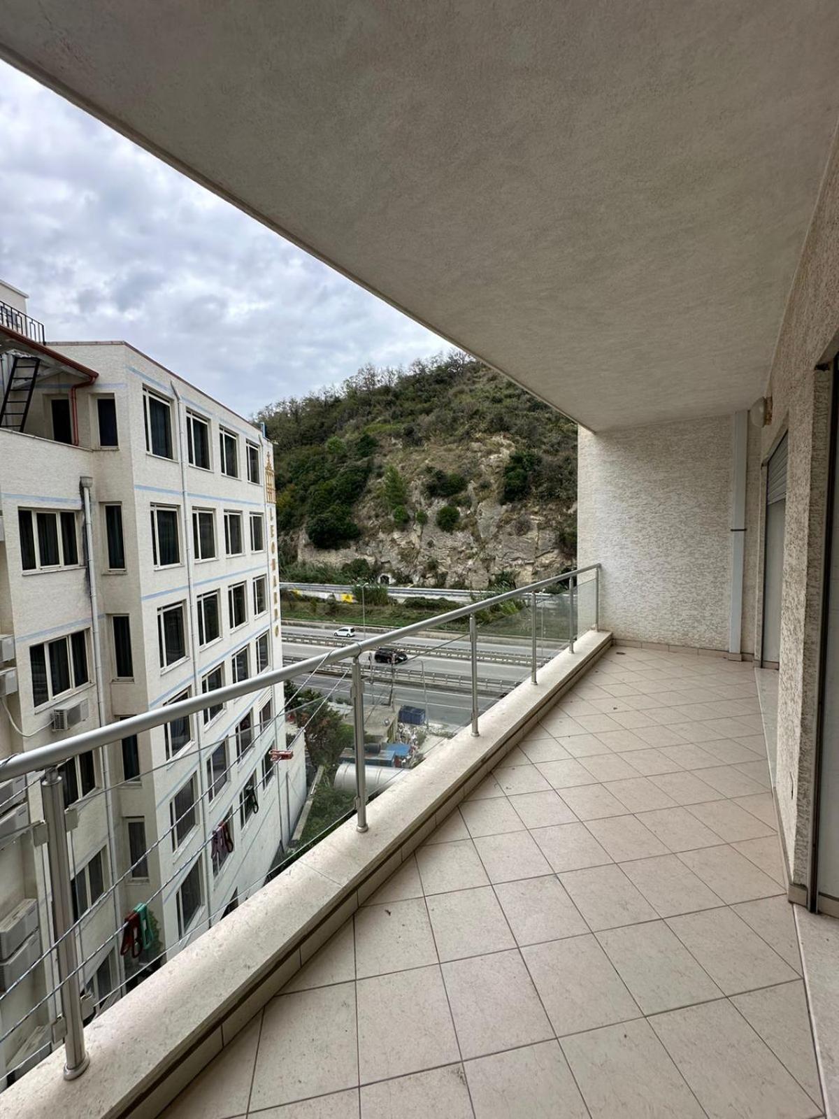 Arber Apartments