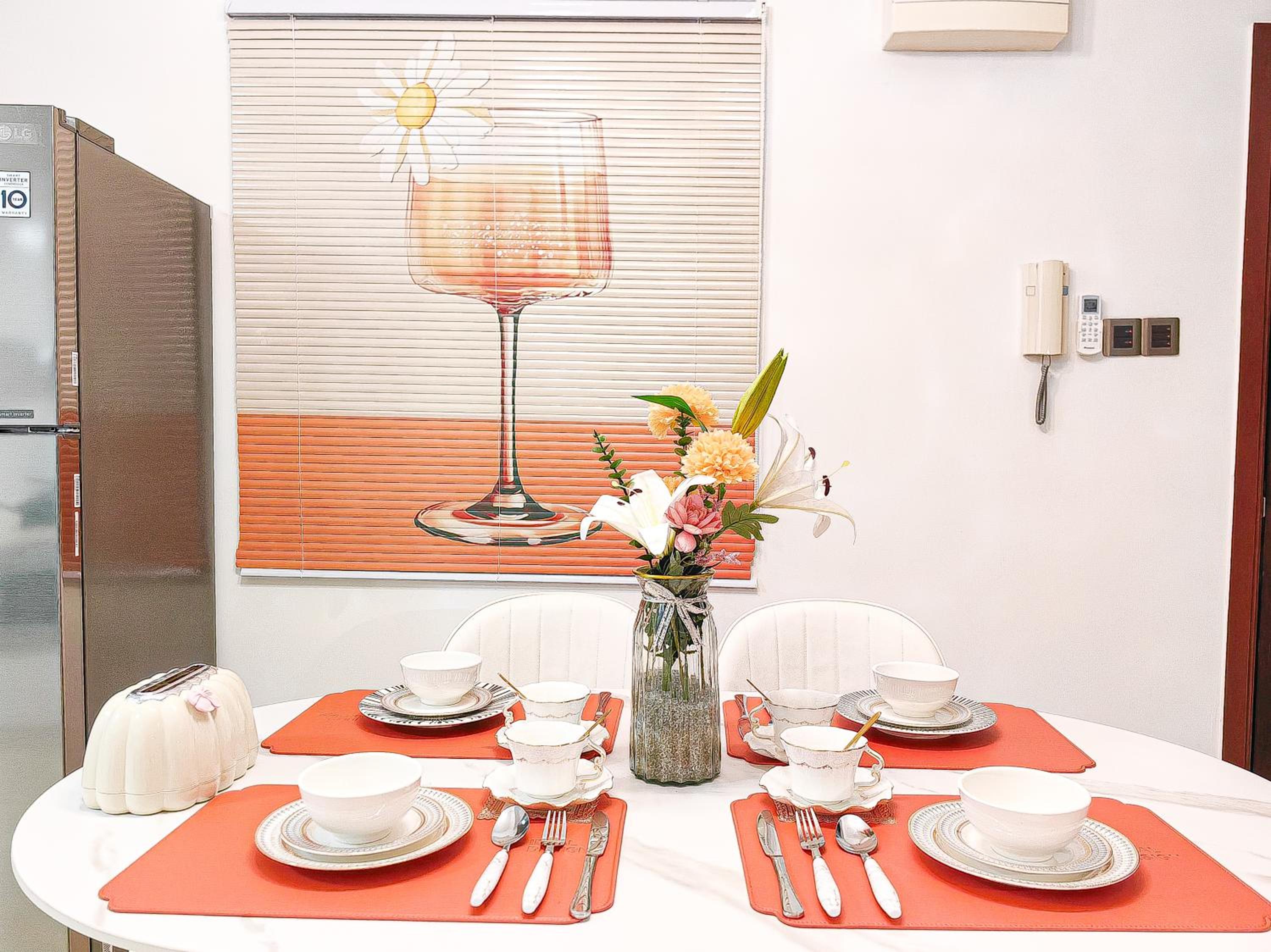 Jacuzzi,Loft,Highest Floor,SG city View,10min to CIQ