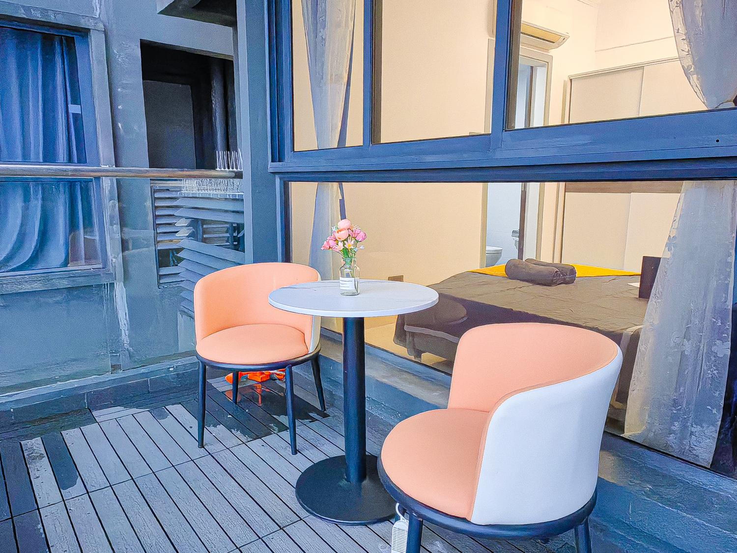 Jacuzzi,Loft,Highest Floor,SG city View,10min to CIQ