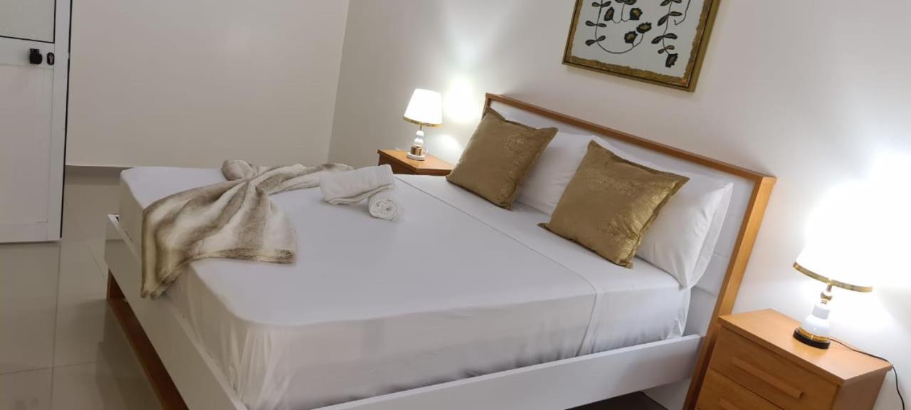 Zeyden Place Apt
