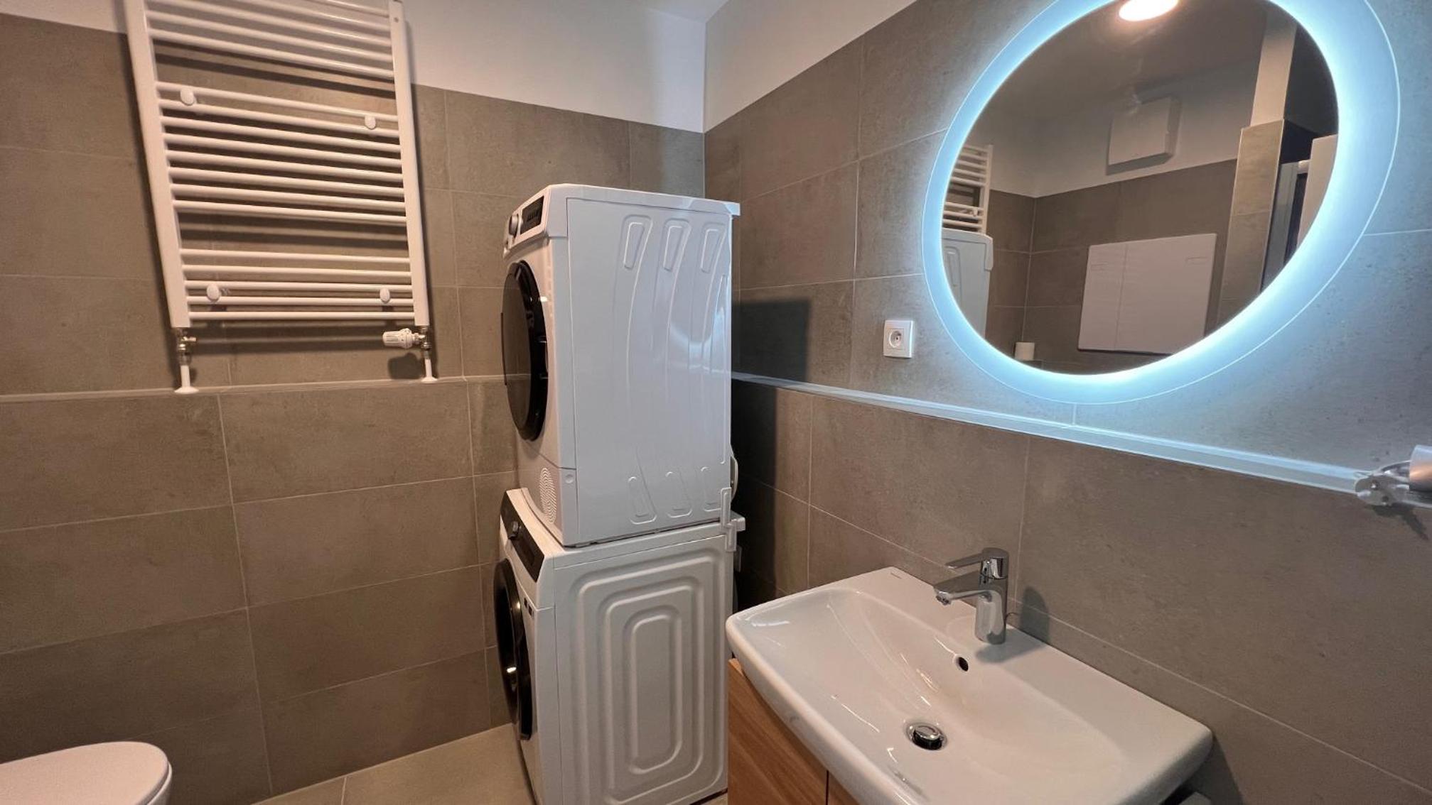 1,5 room Apartment with terrace, new building, 25