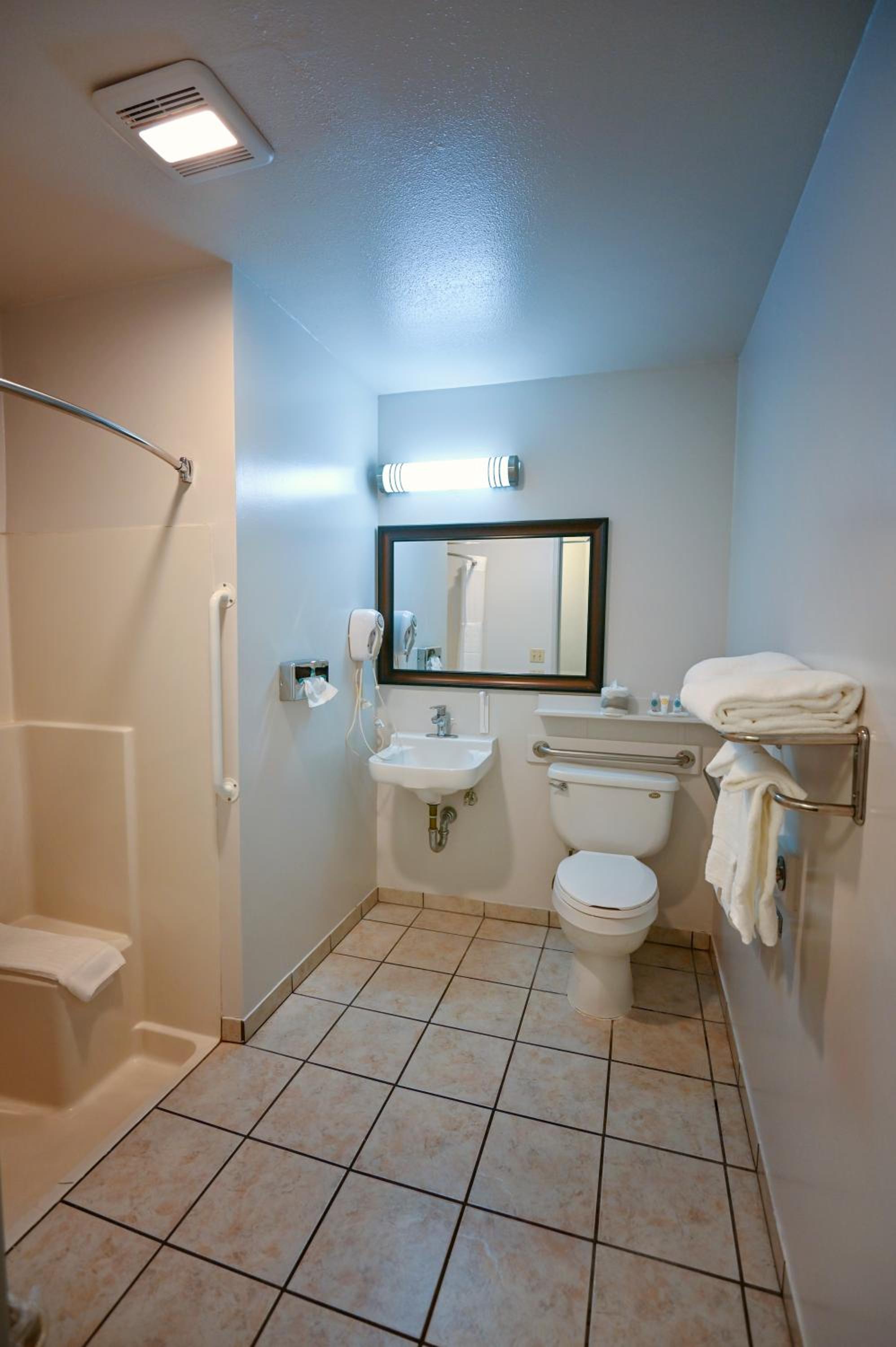 Yreka Vacations - Comfort Inn Yreka I-5 - Property Image 22