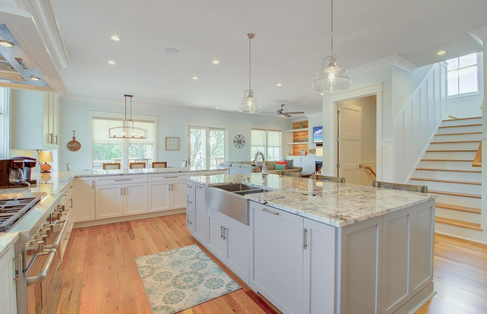 616 Carolina Boulevard by AvantStay Ocean Views from Decks