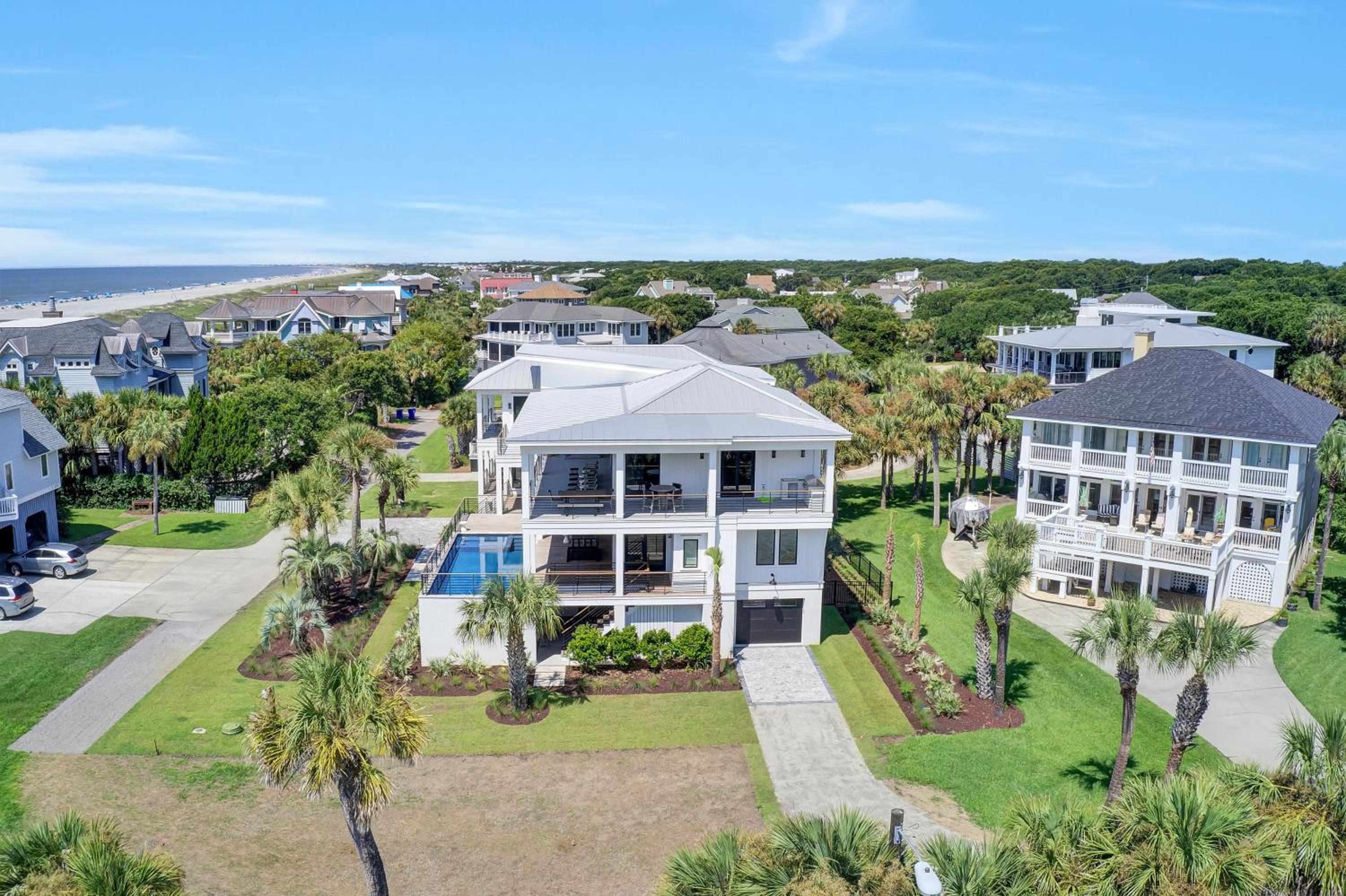 3 47th Avenue by AvantStay Oceanfront Private Pool View