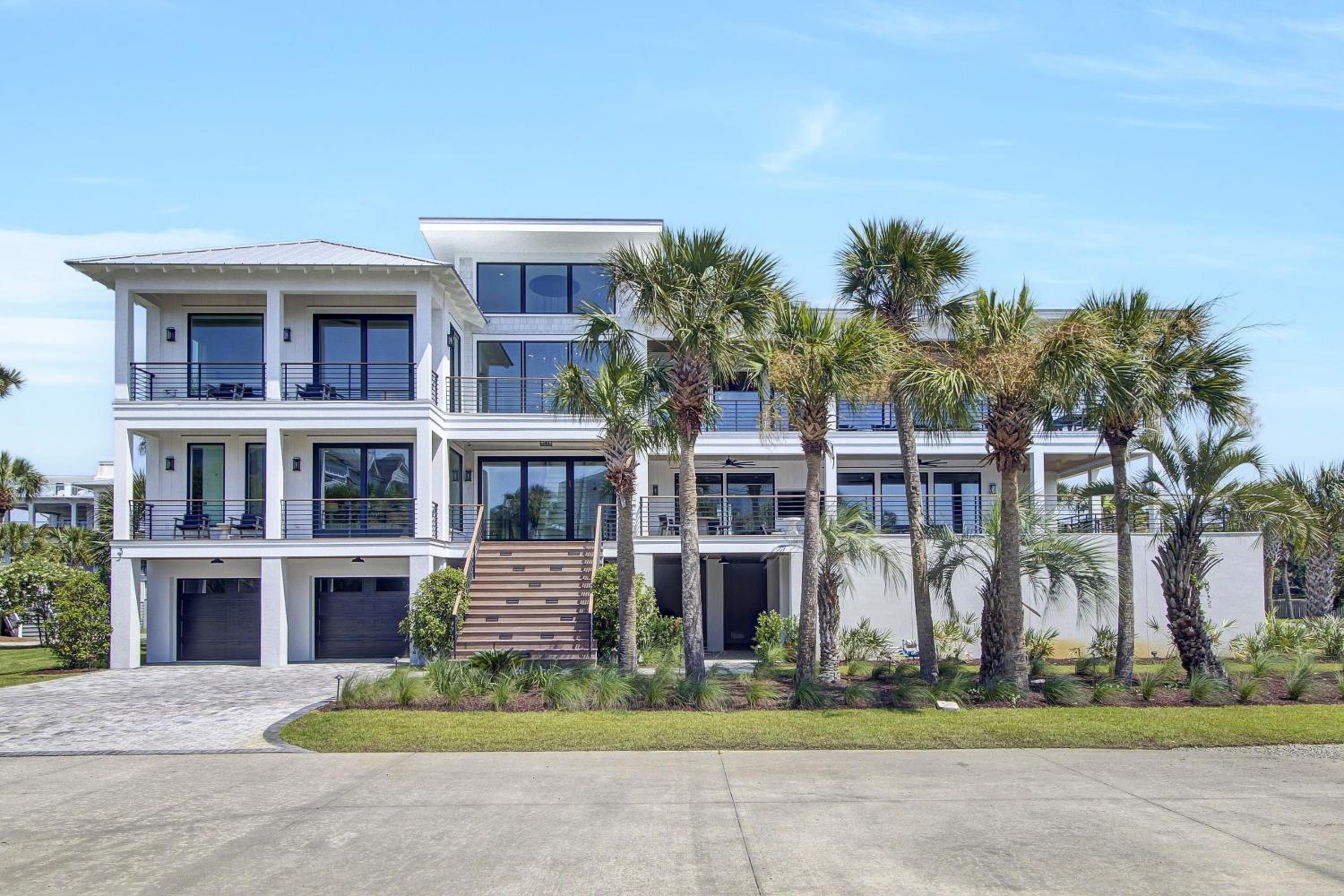 3 47th Avenue by AvantStay Oceanfront Private Pool View