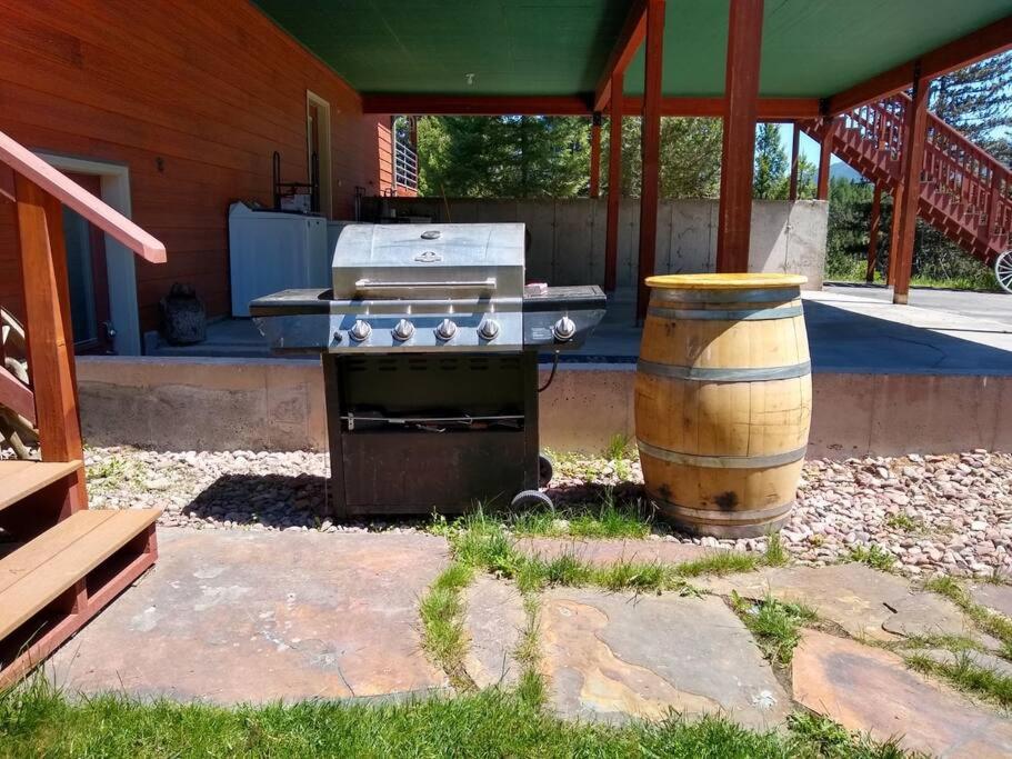 Hot Tub-Awesome View-Secluded Apartment view 4