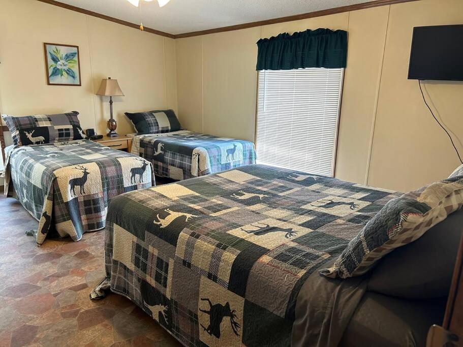 Family Style Home #18 on Patoka Lake in Southern Indiana view 2
