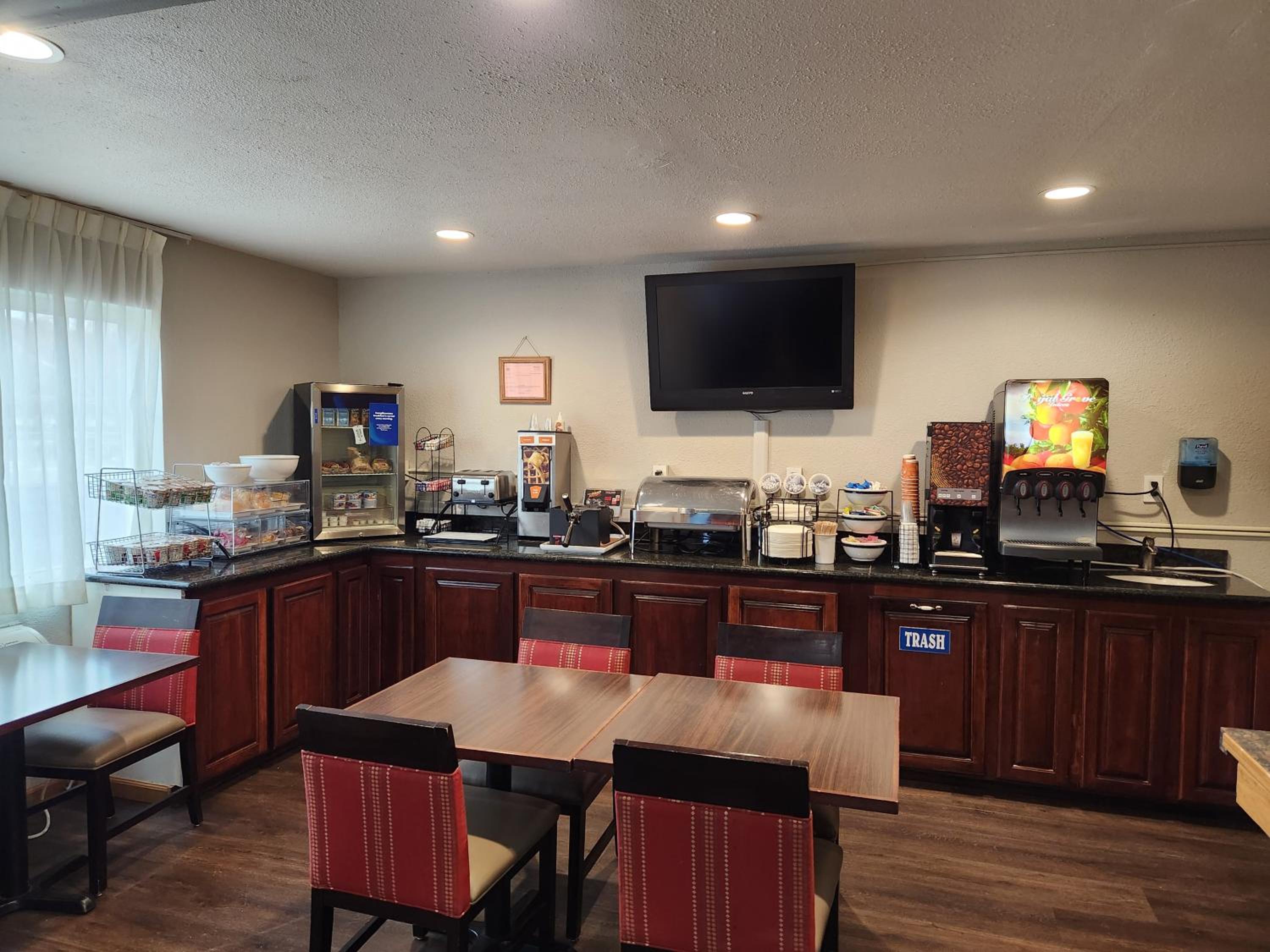 Yreka Vacations - Comfort Inn Yreka I-5 - Property Image 26