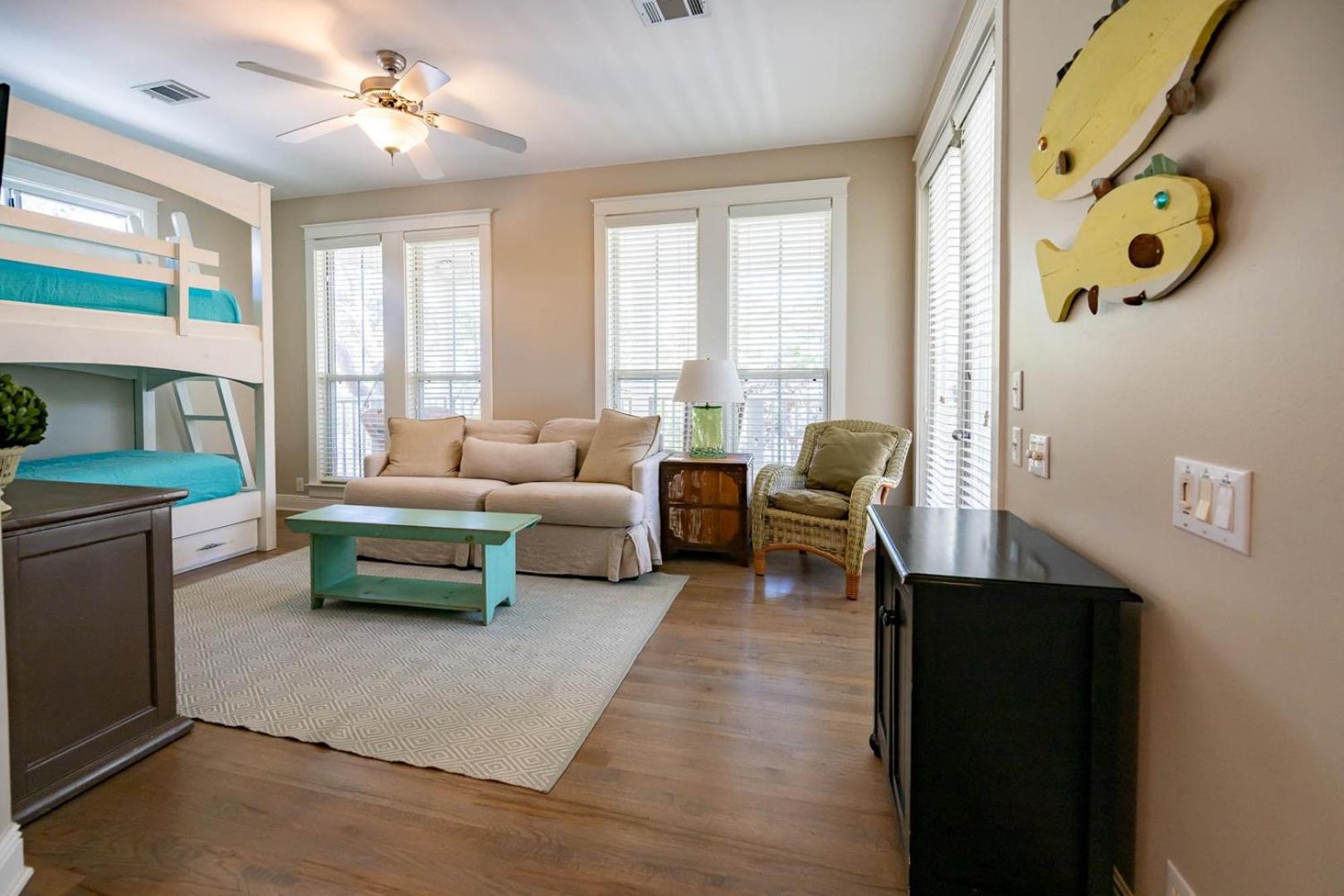 Photo 30