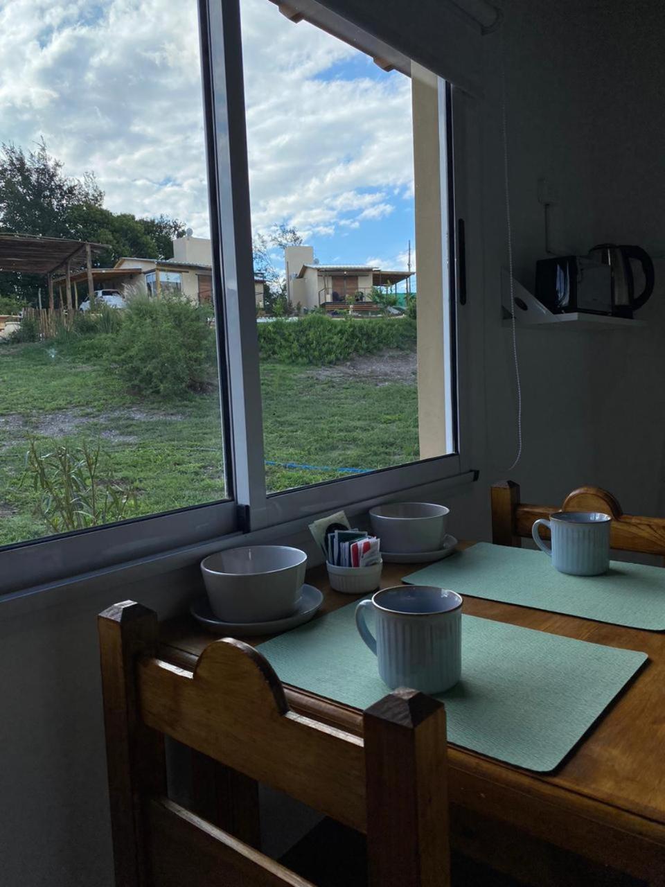 Lo de Almada Cabañas&Suites