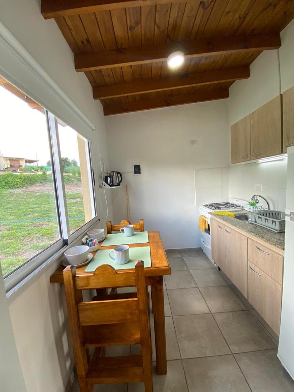 Lo de Almada Cabañas&Suites