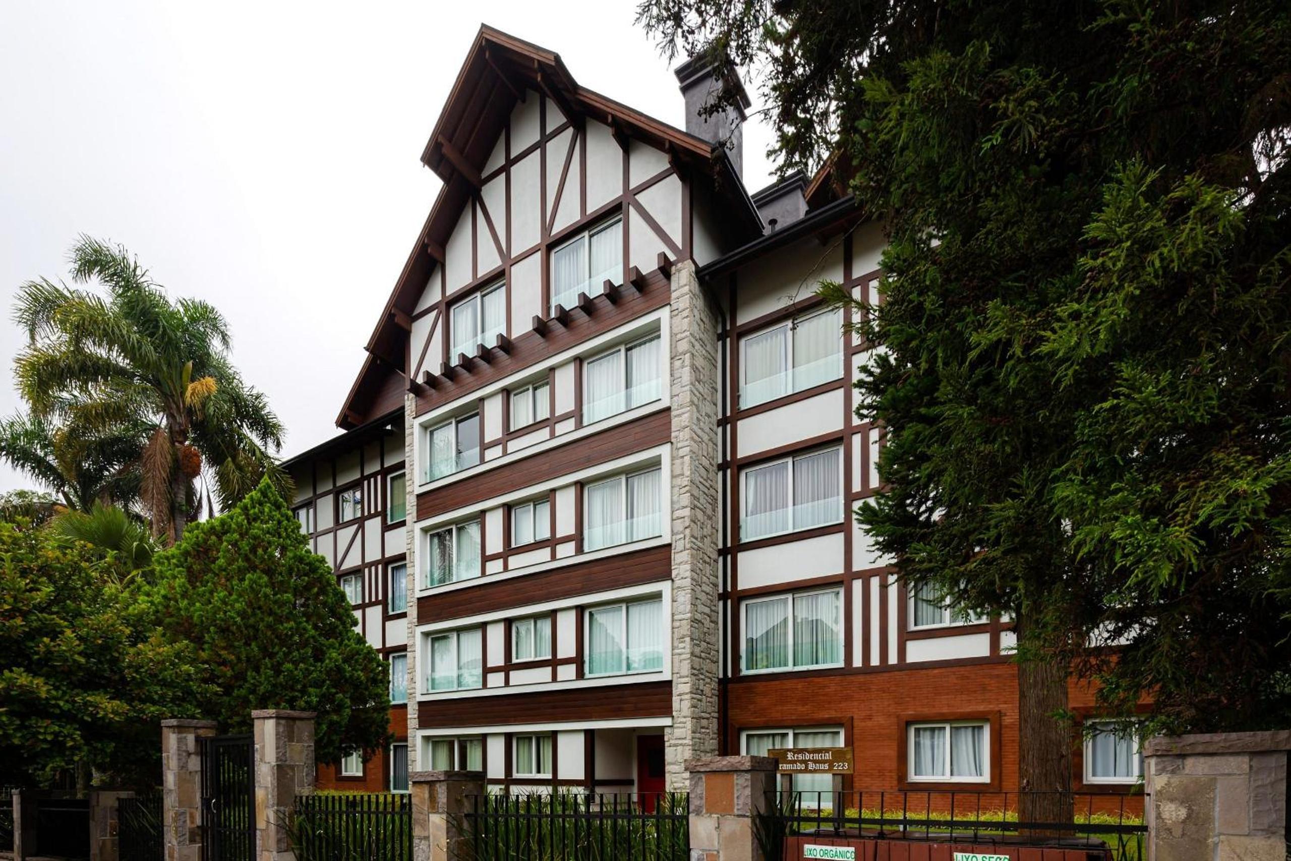 Brand New and Fully Equipped Apartment in the Center of Gramado!