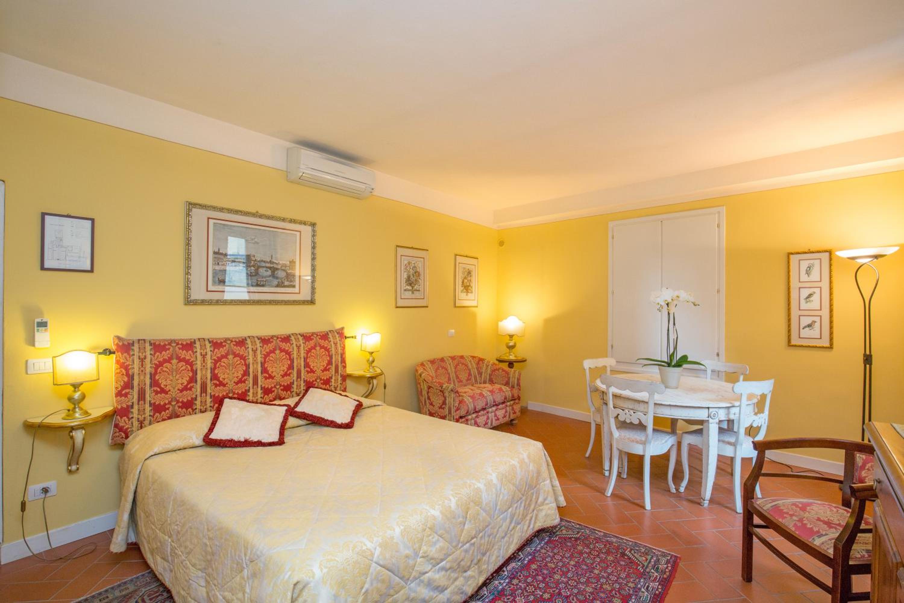 La Casa Del Garbo - Luxury Rooms & Suite