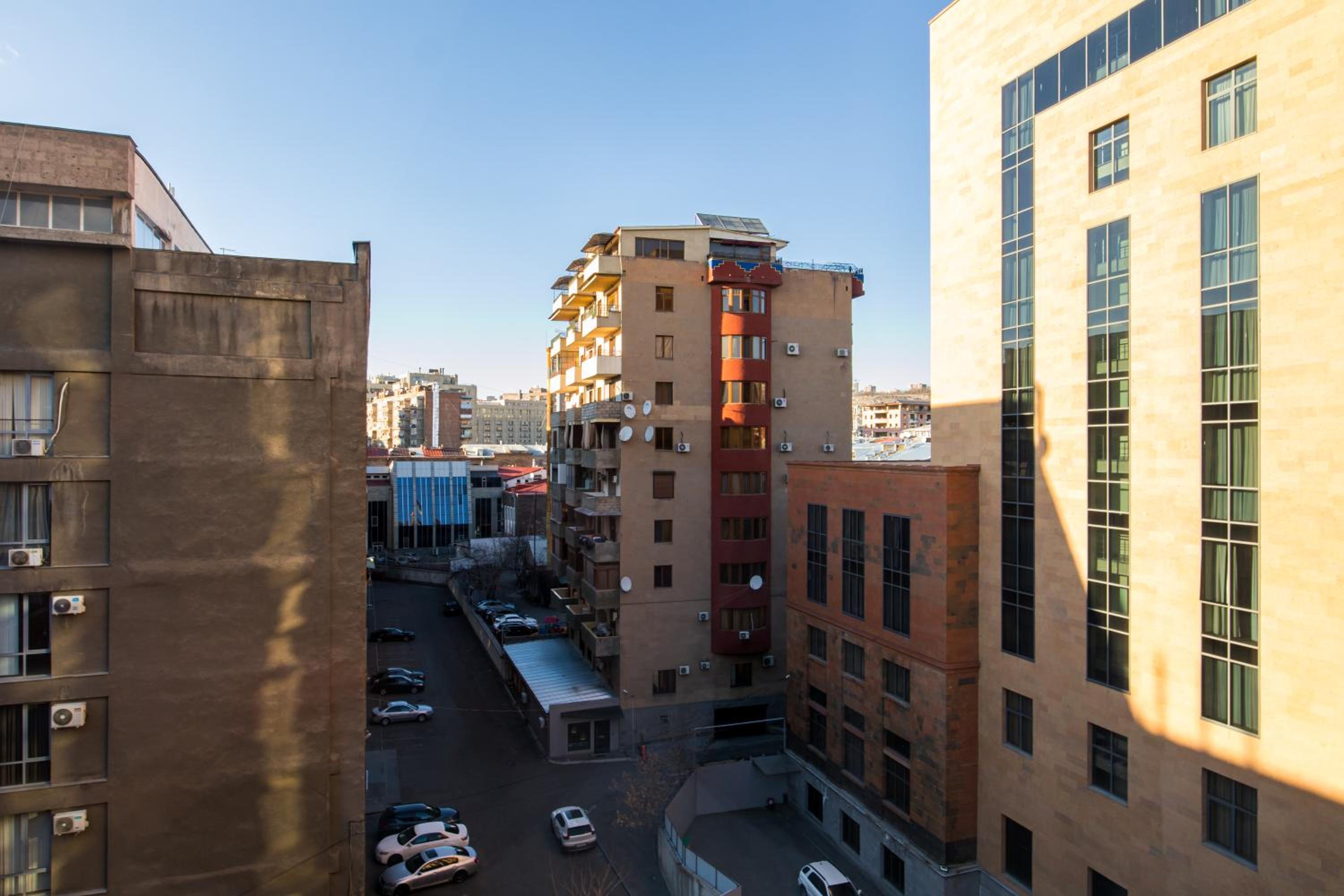 hotelise l Arcstone Apartment