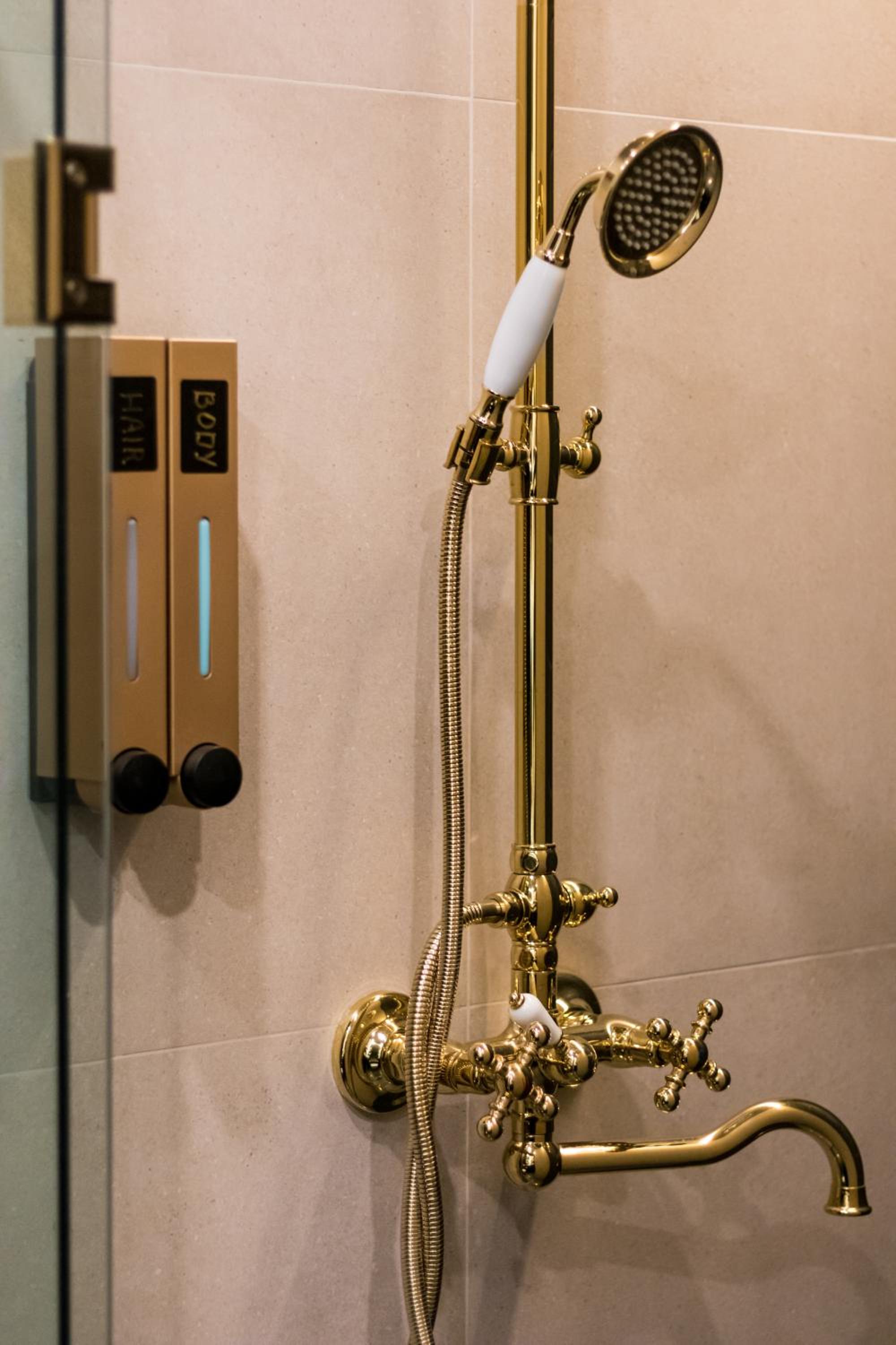 hotelise l Arcstone Apartment