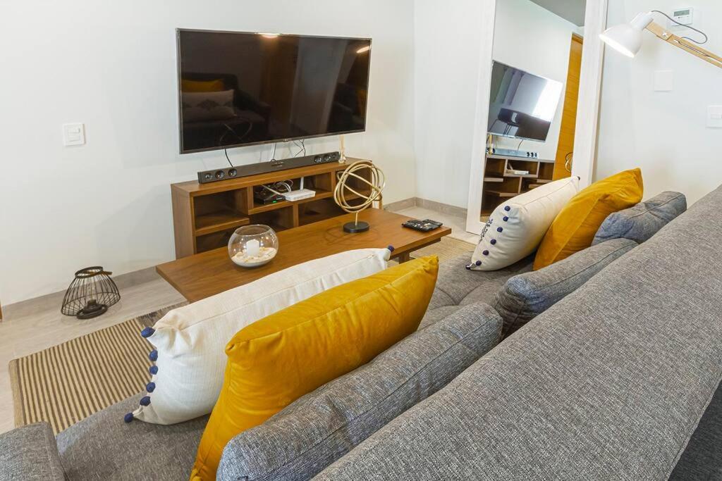 Stay at The Boat & Enjoy The Sea view 4