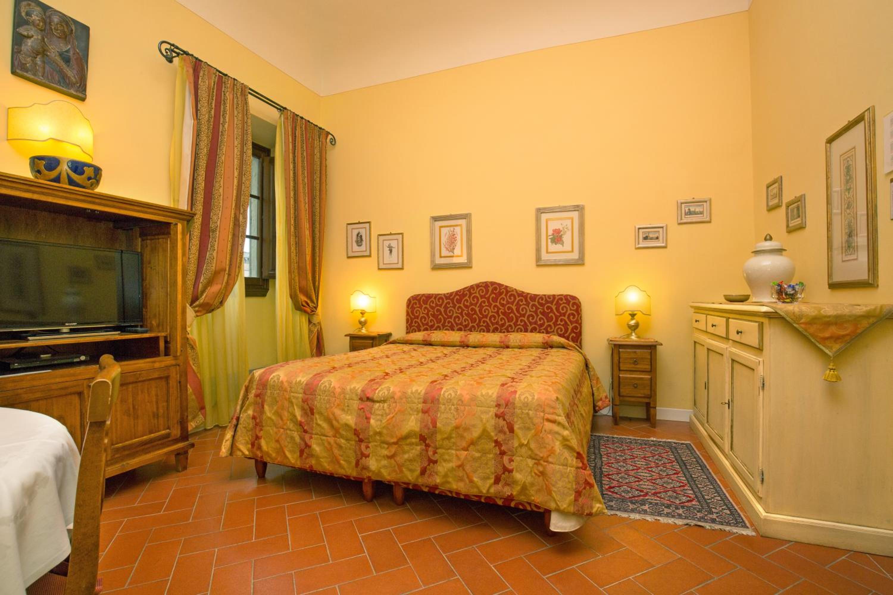 La Casa Del Garbo - Luxury Rooms & Suite