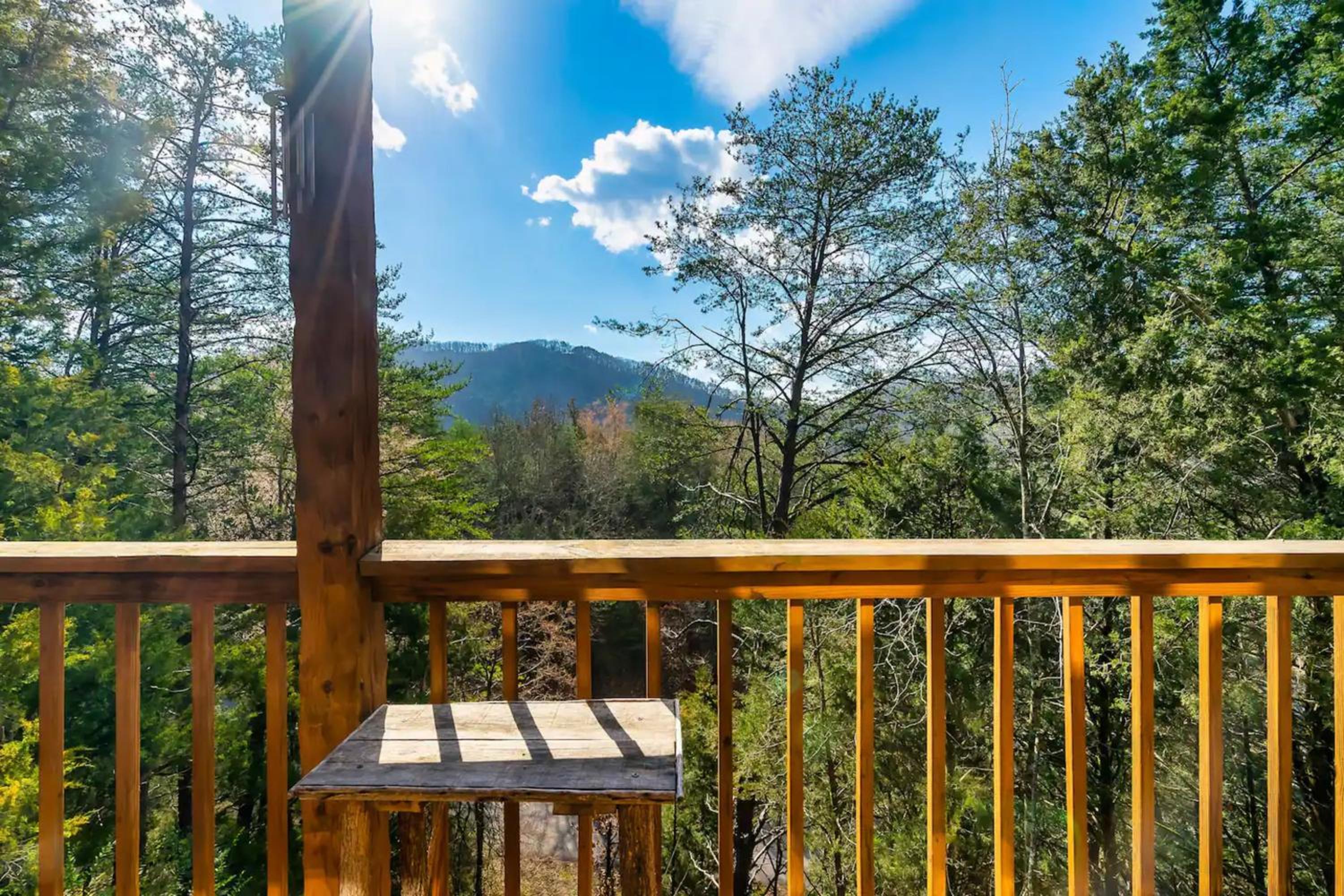 Smoky Mountain Cabin with Hot Tub, Views & BBQ view 4