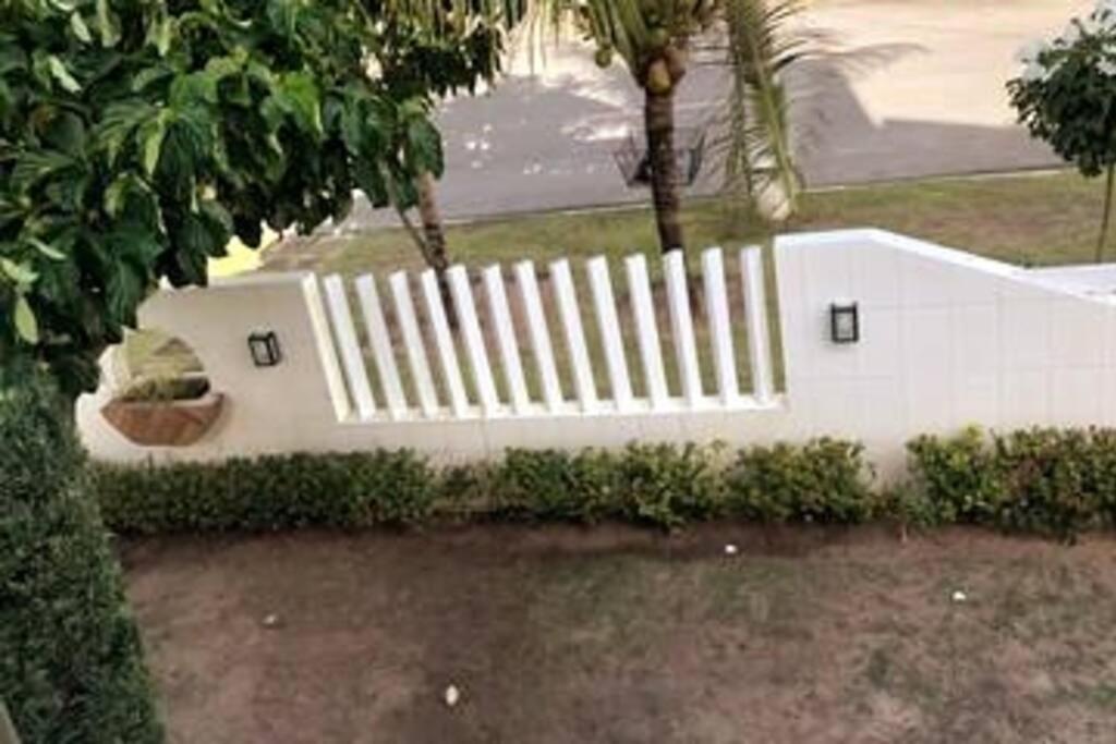 CASA DE PRAIA NO CONDOMÍNIO PARAÍSO, GUARAJUBA