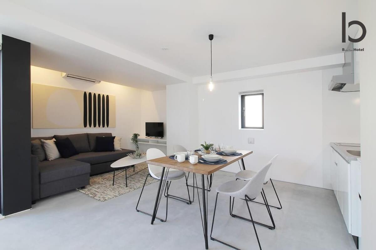 b hotel Heiwaodori 602 - Huge Apt in Famous Hiroshima Dori for 6p view 3