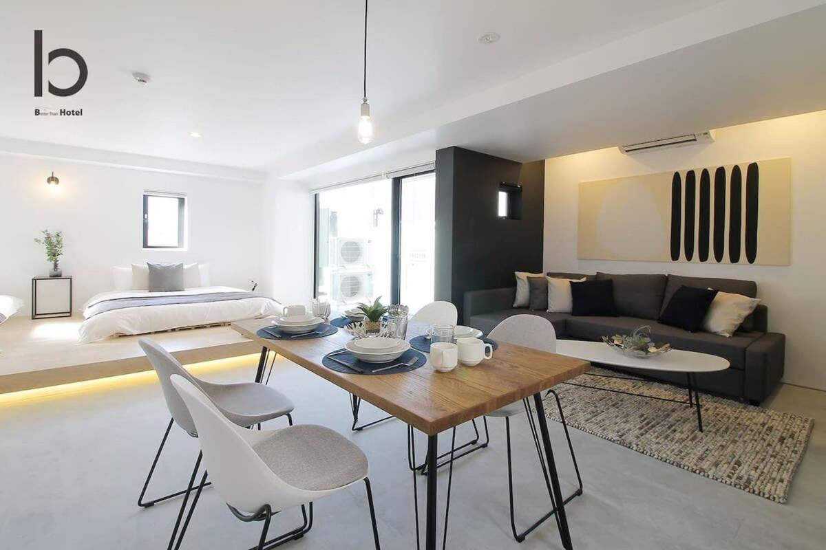 b hotel Heiwaodori 602 - Huge Apt in Famous Hiroshima Dori for 6p view 2