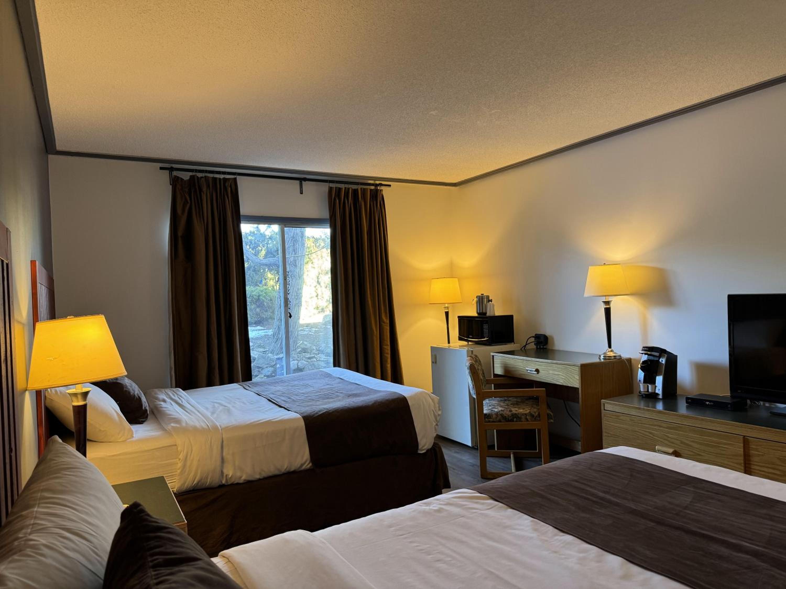 Vernon Vacations - Divya Sutra Plaza and Conference Centre, Vernon, BC - Property Image 102
