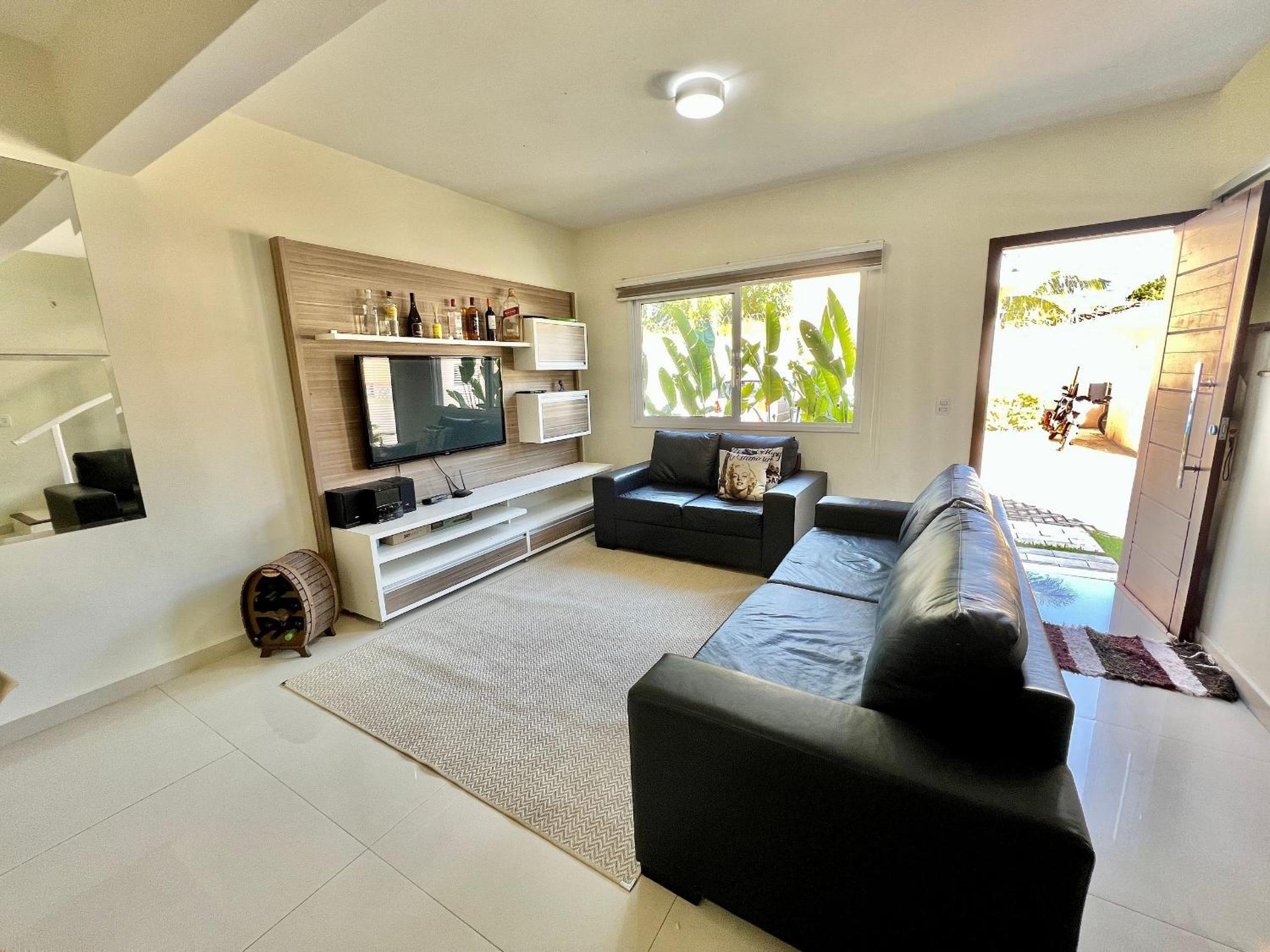 Charming House 100m from the Beach