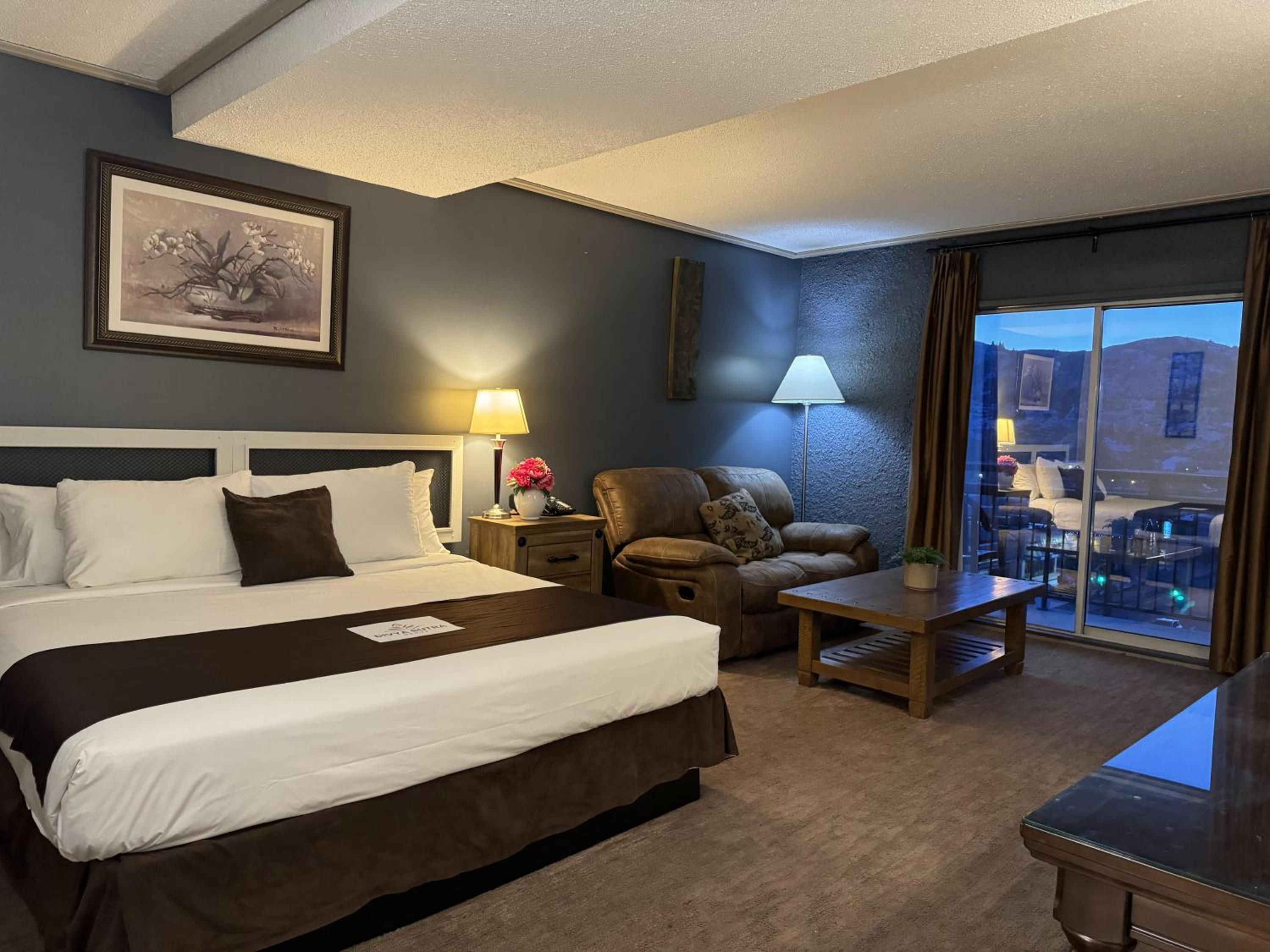 Vernon Vacations - Divya Sutra Plaza and Conference Centre, Vernon, BC - Property Image 101