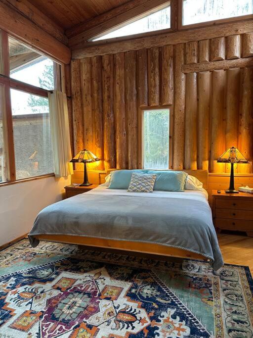 New Denver Lodge