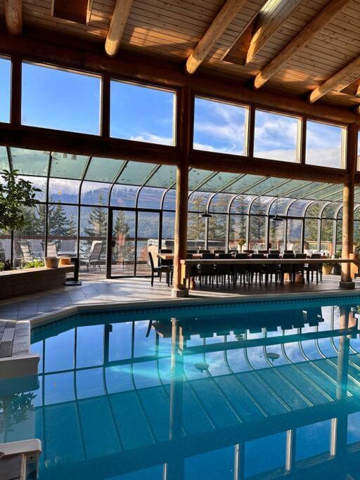 New Denver Lodge
