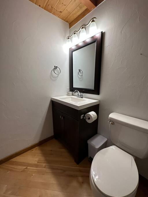New Denver Lodge