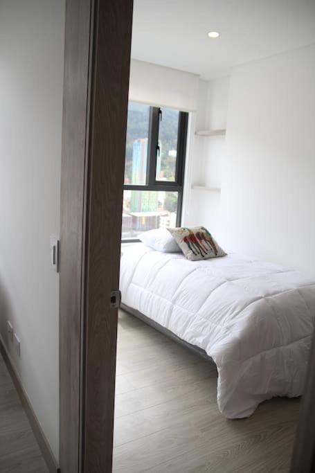 16 Torre Barcelona Apartment, City Center