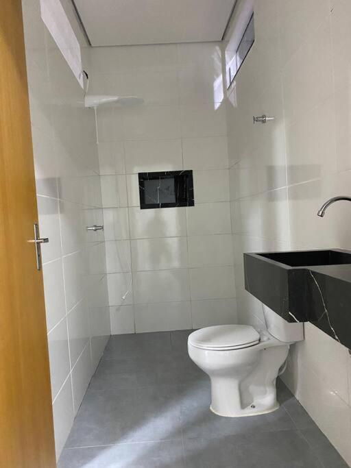 Casa de Temporada com Salão para Festas e Area de Lazer Completa