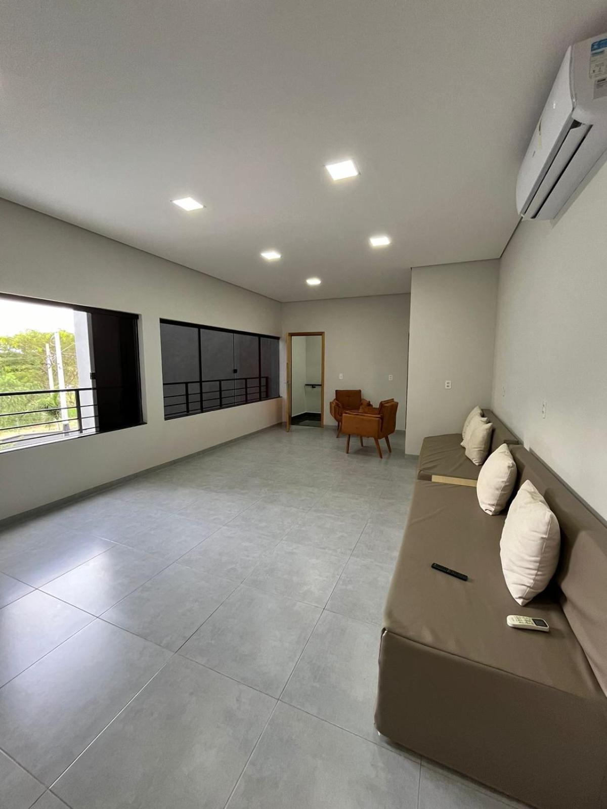 Casa de Temporada com Salão para Festas e Area de Lazer Completa