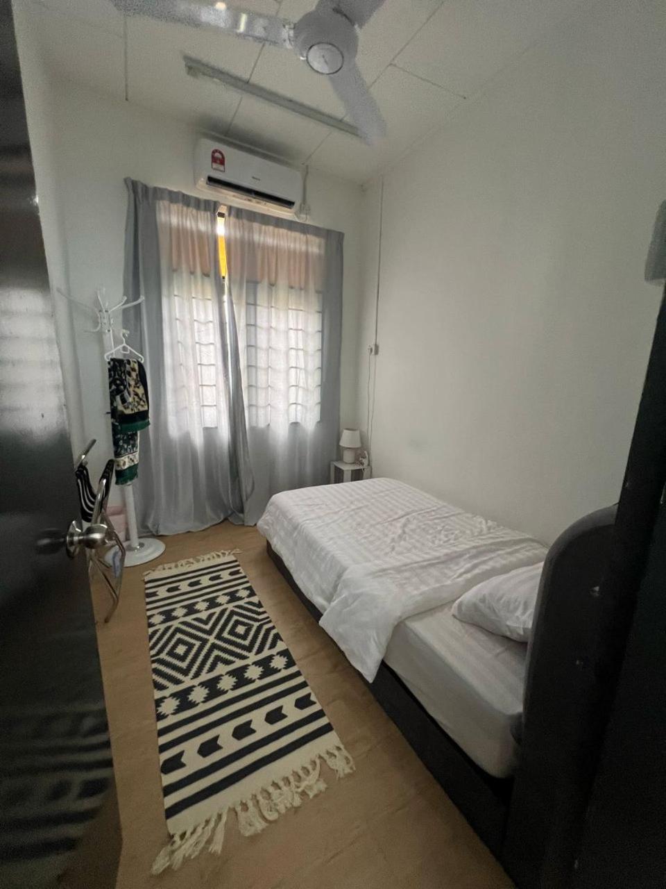 Homestay Che Puteh Sura Dungun view 2