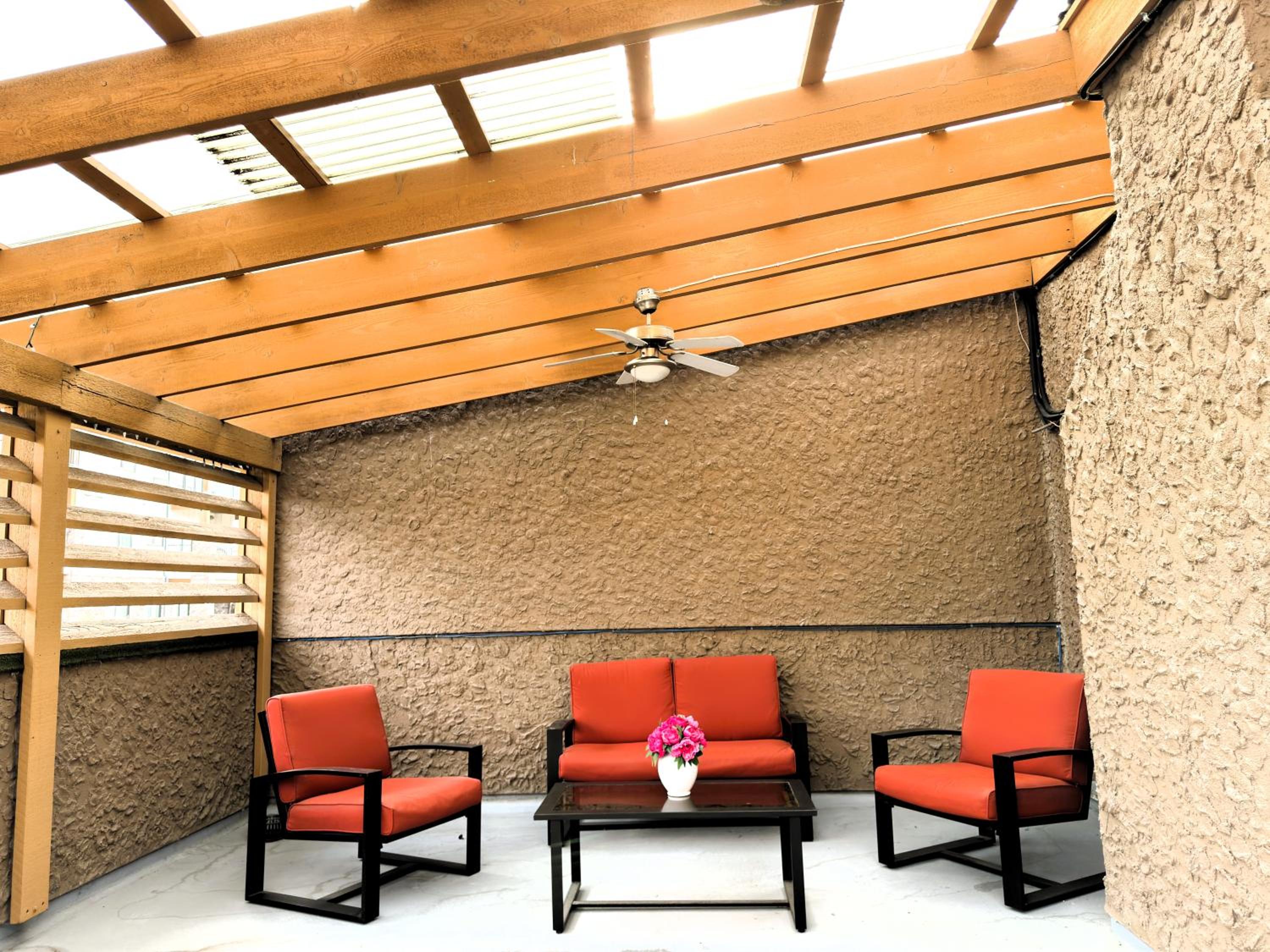 Vernon Vacations - Divya Sutra Plaza and Conference Centre, Vernon, BC - Property Image 5