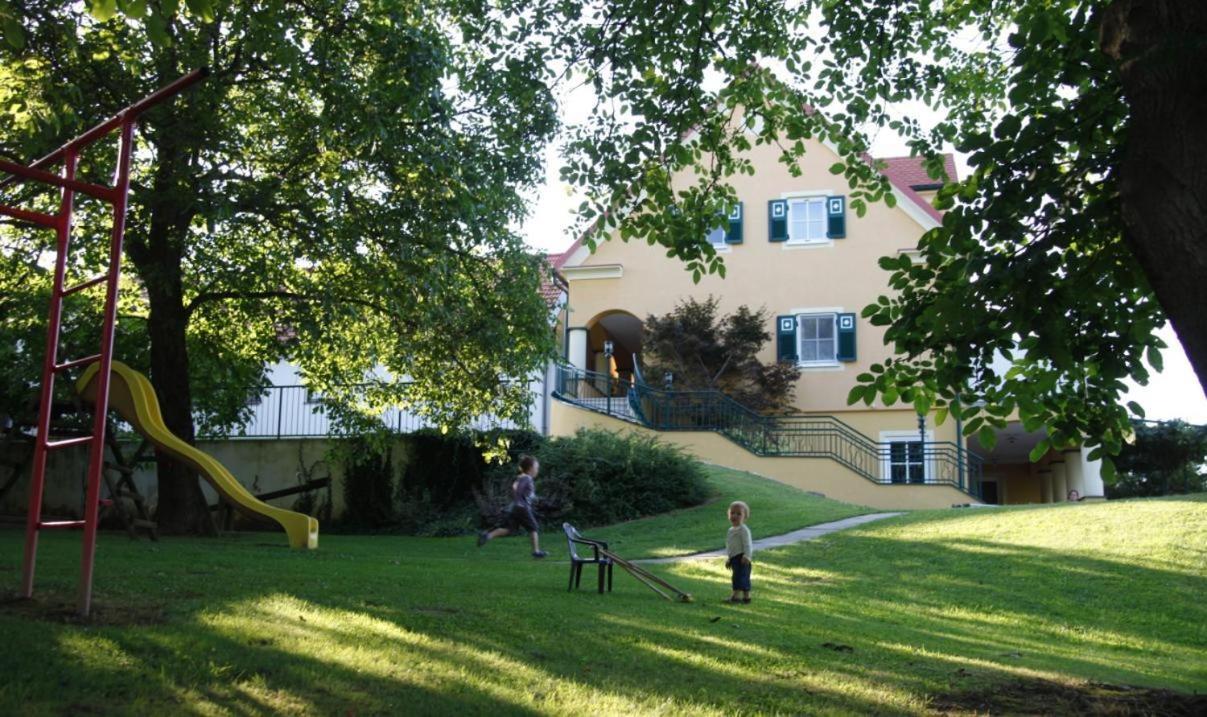Ferienhof Uhudler-Arkaden view 4