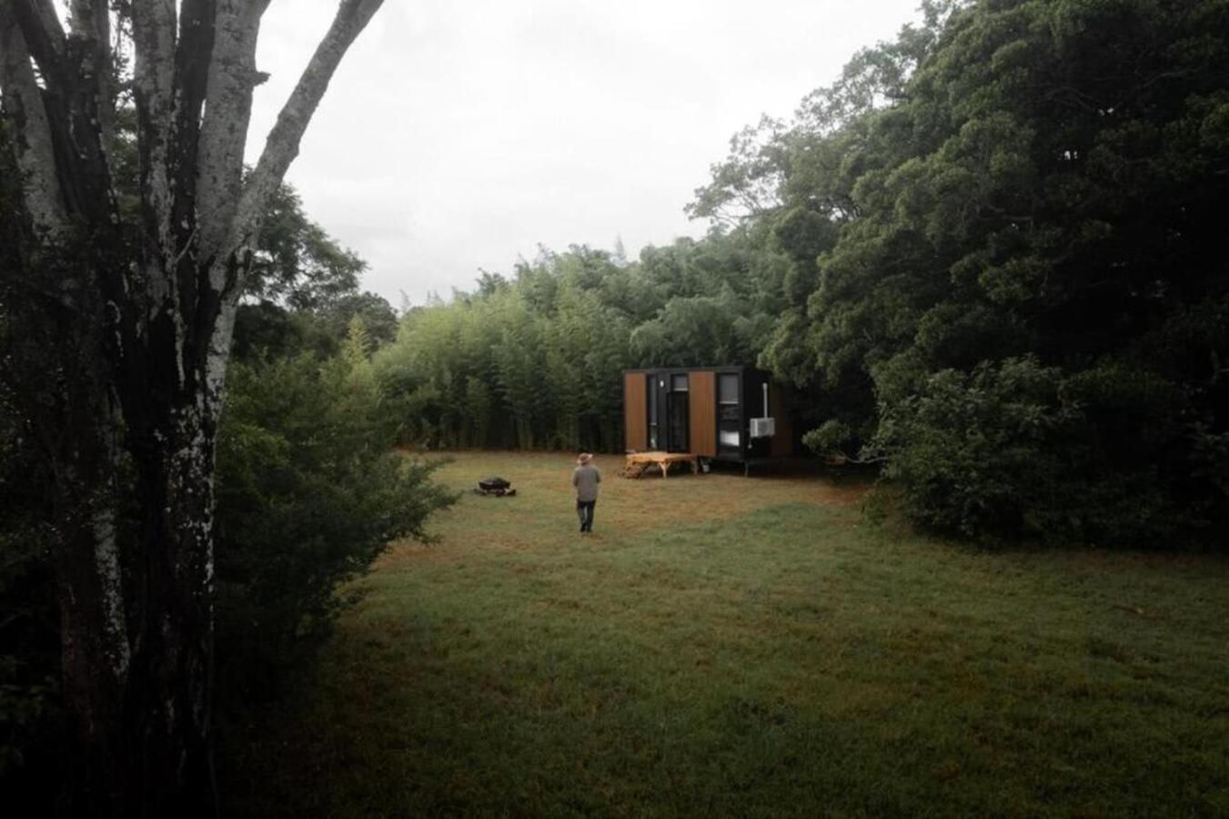 Huntingdon House by Tiny Away