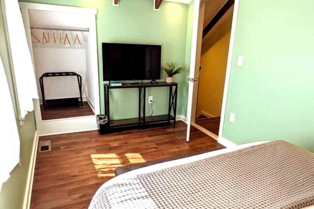 Photo 9
