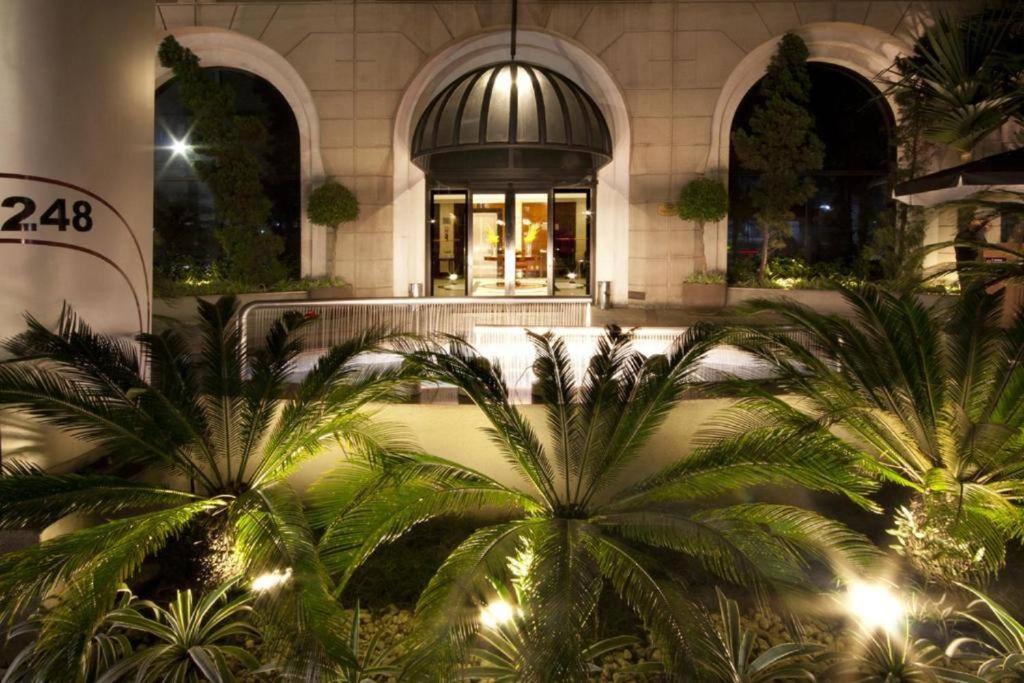 LUXUOSO HOTEL -ITAIM BIBI COM FARIA LIMA PISCINA AQUECIDA E SAUNA com MANOBRISTA