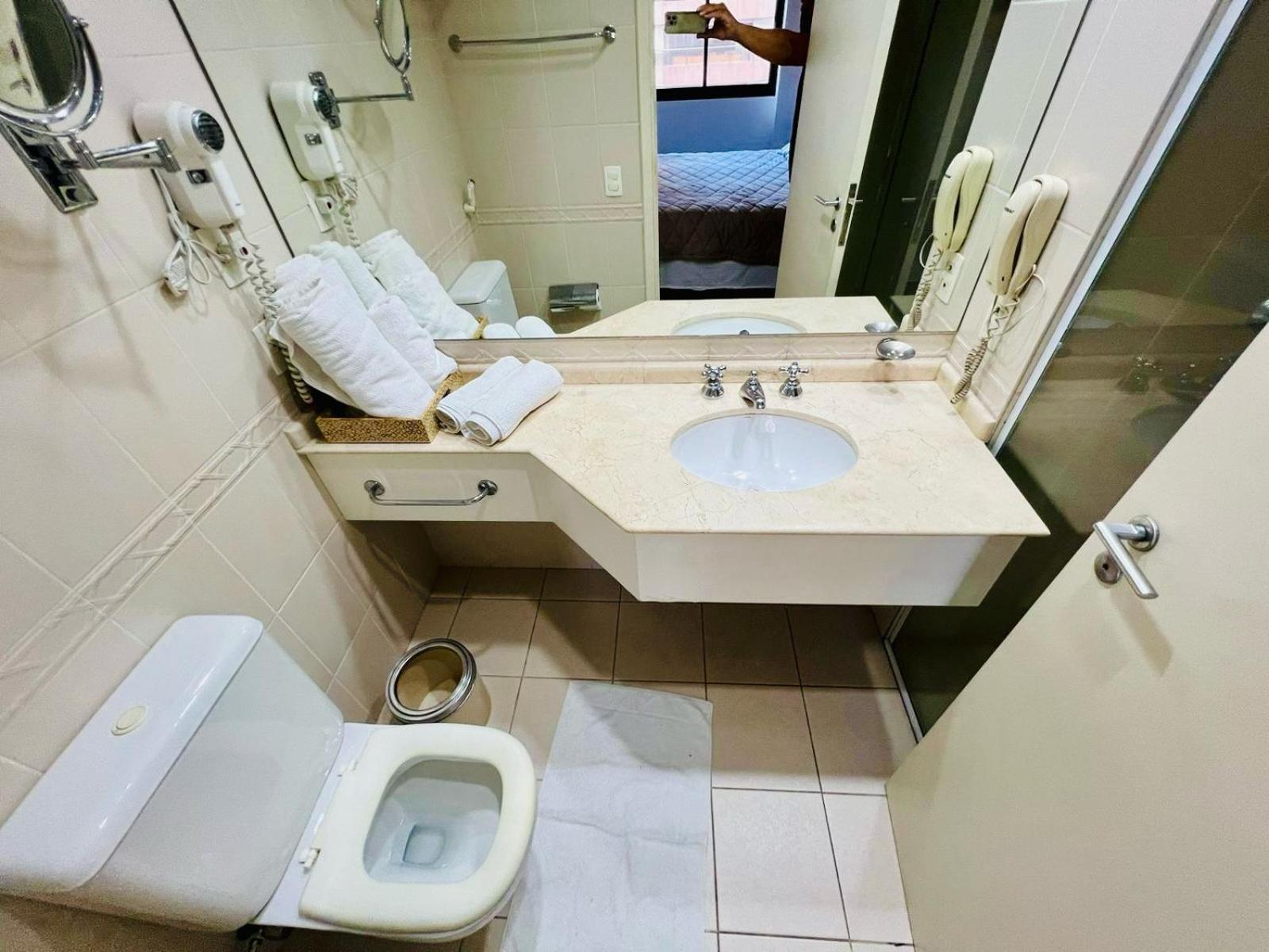 LUXUOSO HOTEL -ITAIM BIBI COM FARIA LIMA PISCINA AQUECIDA E SAUNA com MANOBRISTA