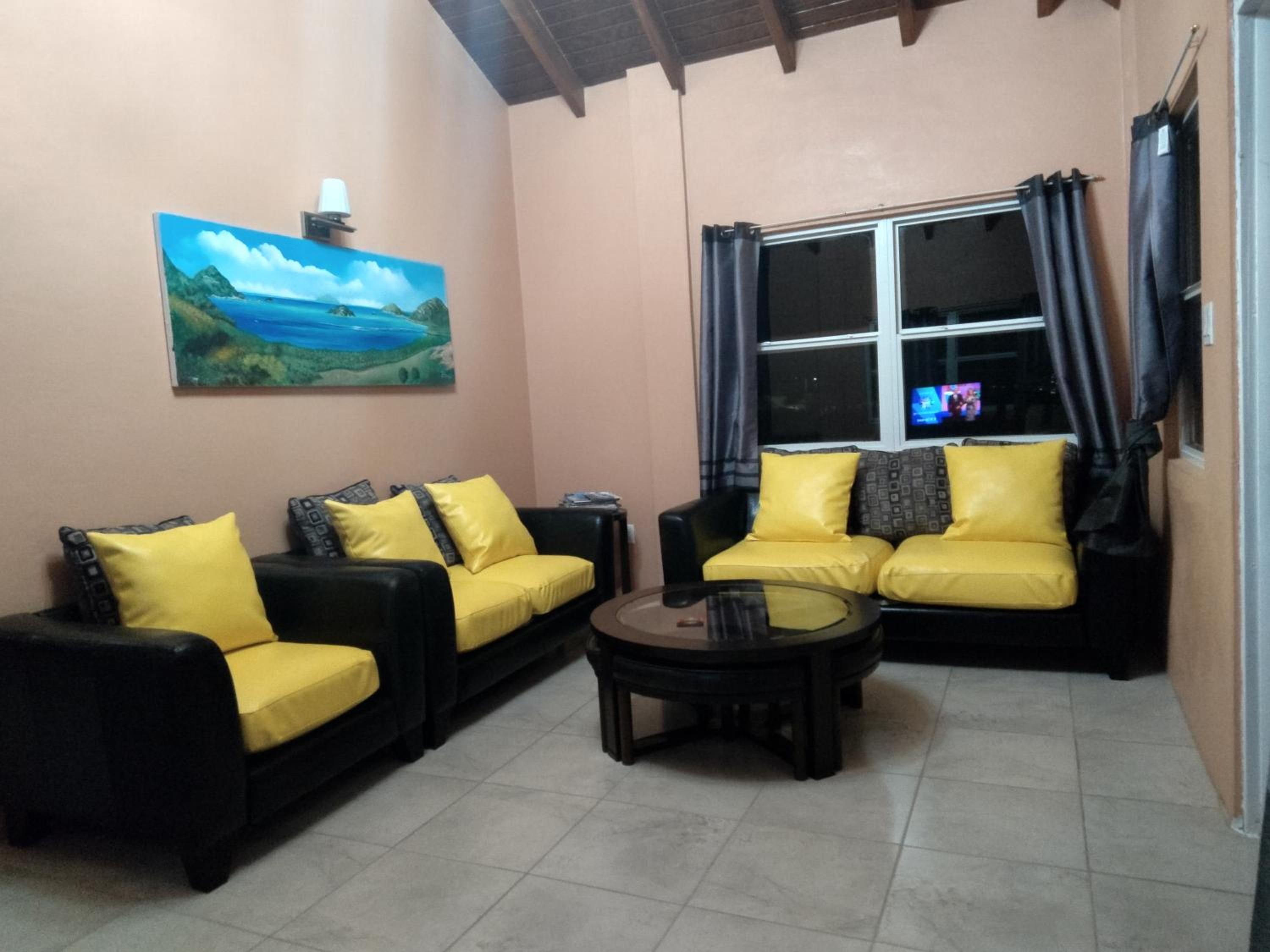Zeus Estate Guesthouse